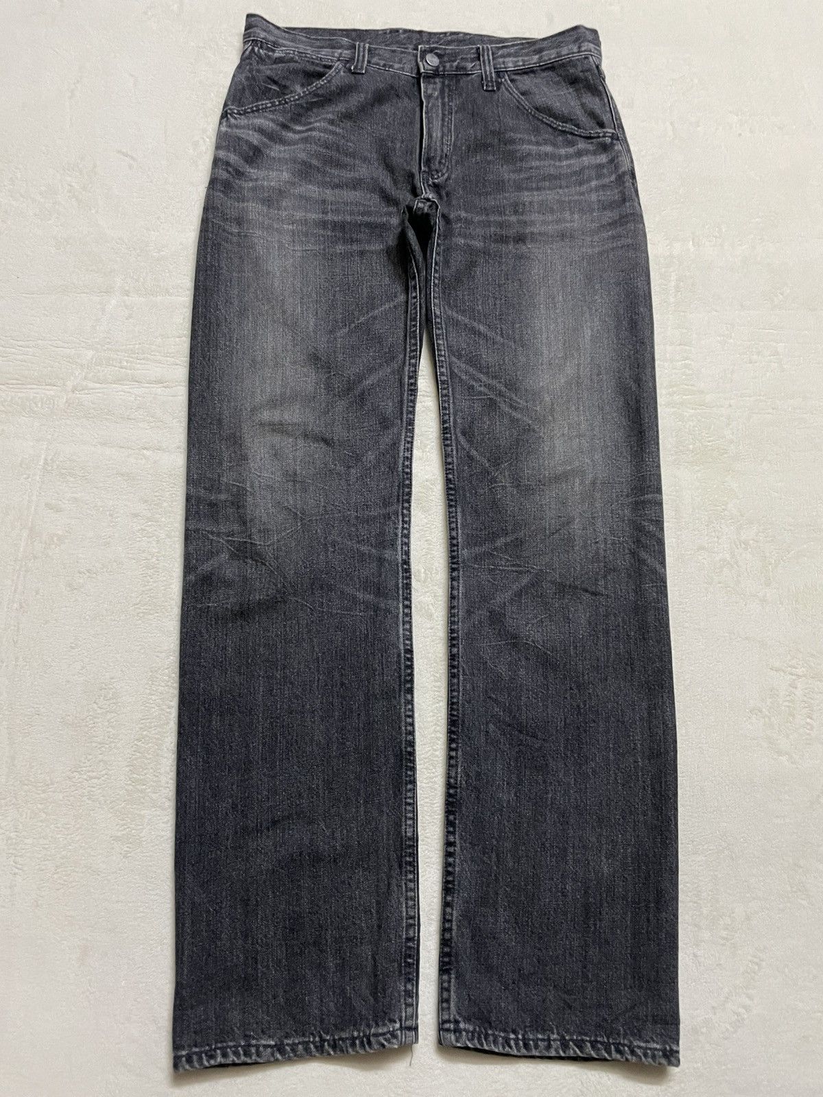 Wrangler Vintage Wrangler Mudwash Dark Colour Denim Jeans Size US 32 / EU 48 - 1 Thumbnail