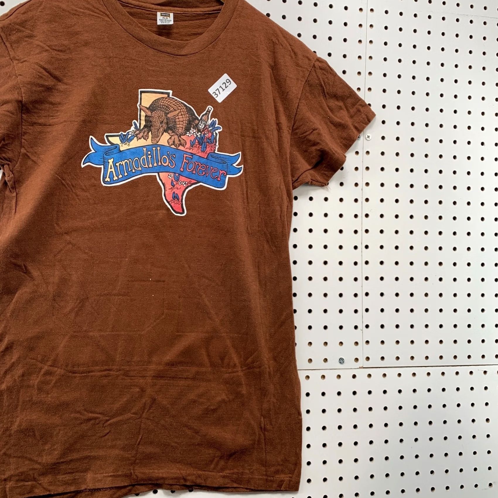 Hanes VINTAGE Hanes Armadillo Forever Texas Shirt XL Brown Men T-Shirt Graphic Print 70s USA Size US XL / EU 56 / 4 - 4 Thumbnail