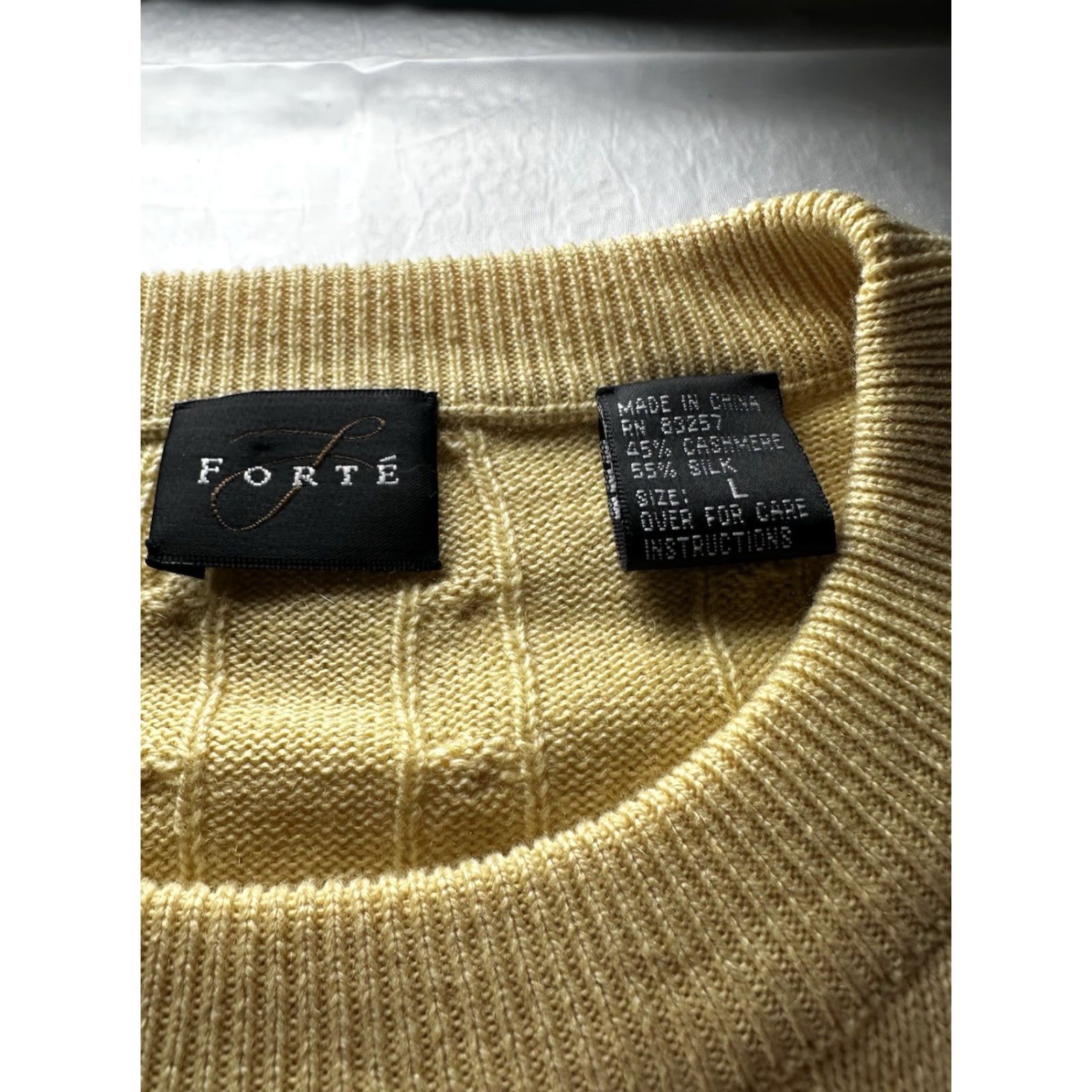 Vintage Forté Cable Knit Sweater Mens Large XL Cashmere Silk Blend Lightweight Soft Black Crew Neck Pullover Cardigan Style Size US XL / EU 56 / 4 - 5 Thumbnail