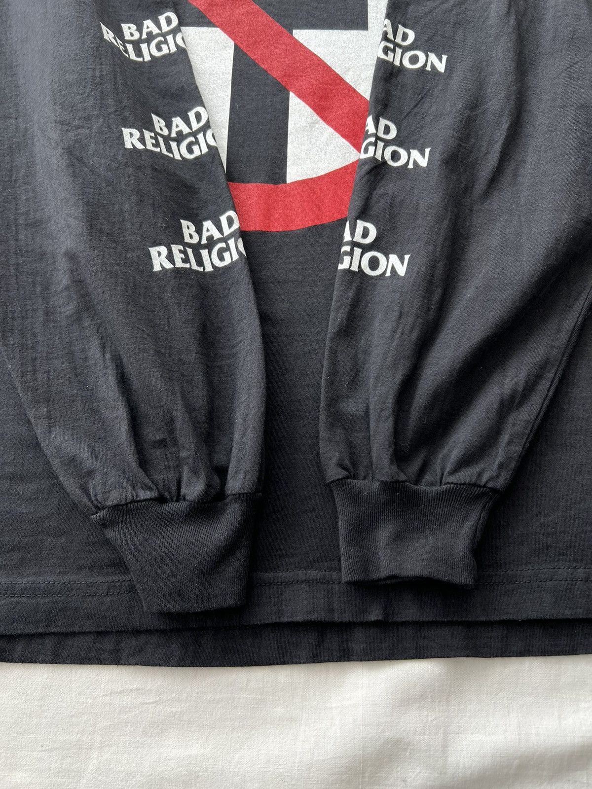 Band Tees Vintage 1996 Bad Religion Punk Rock Band Long Sleeve T-shirt Size US XL / EU 56 / 4 - 8 Thumbnail
