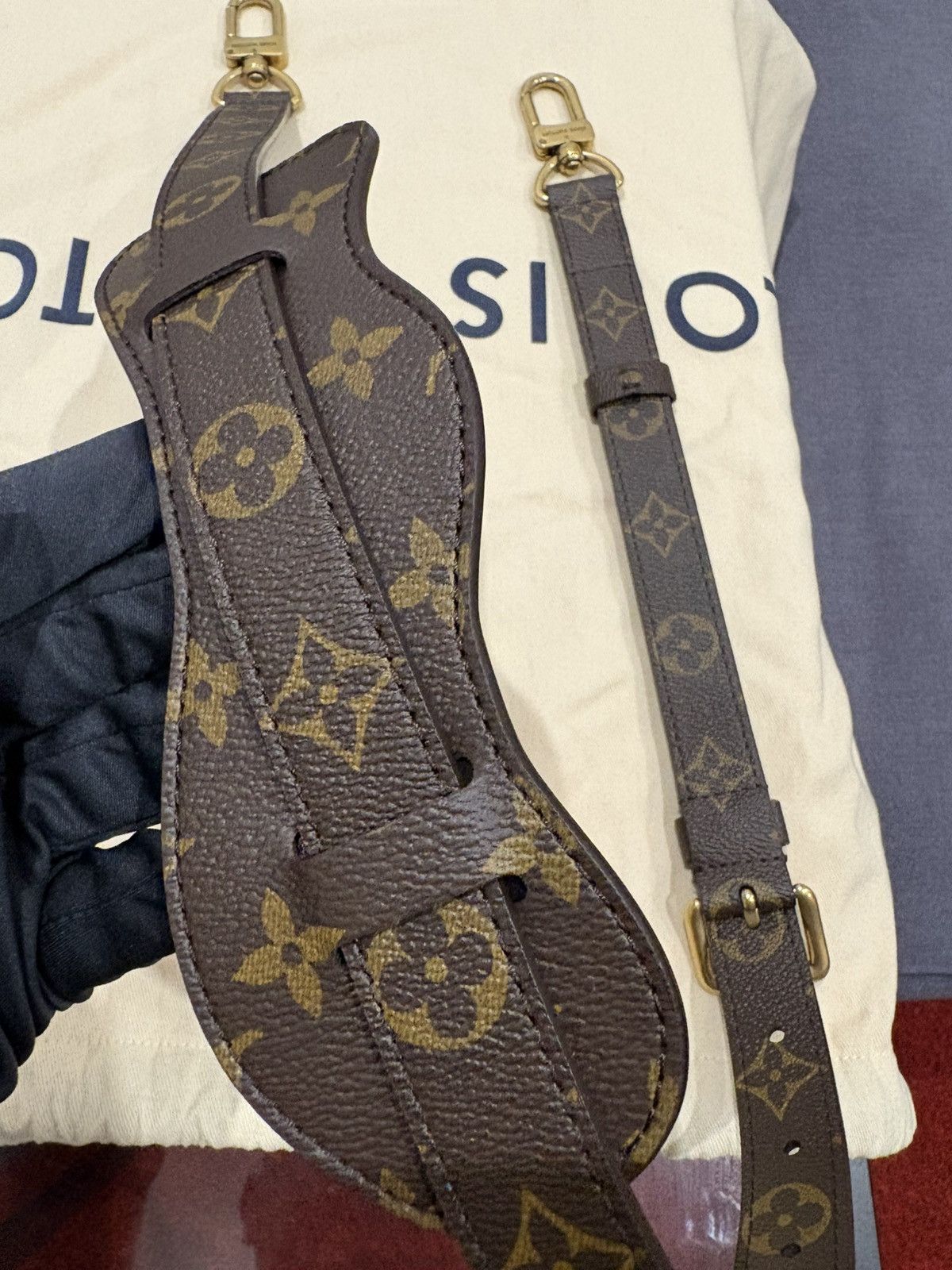 Louis Vuitton Louis Vuitton X Kid Super FW 23 Sac Plat Size ONE SIZE - 11 Thumbnail