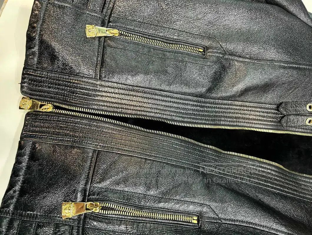 Versace Versace Black Leather Jacket with Faux Fur Collar . Size M / US 6-8 / IT 42-44 - 9 Thumbnail