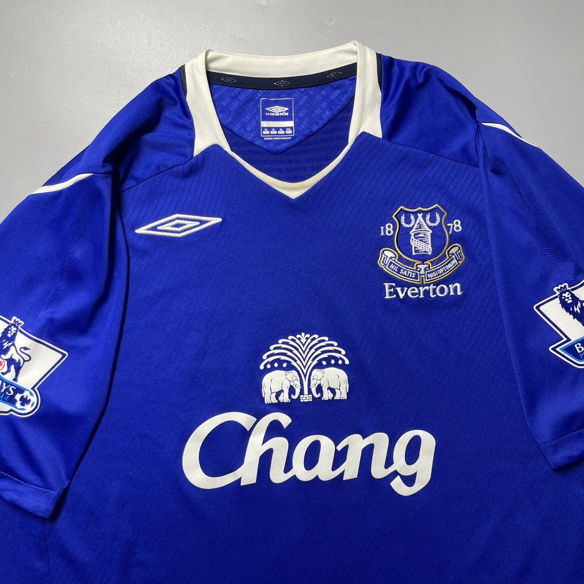 Umbro EVERTON UMBRO 2008/2009 FOOTBALL HOME JERSEY #17 CAHILL Size US XL / EU 56 / 4 - 4 Thumbnail
