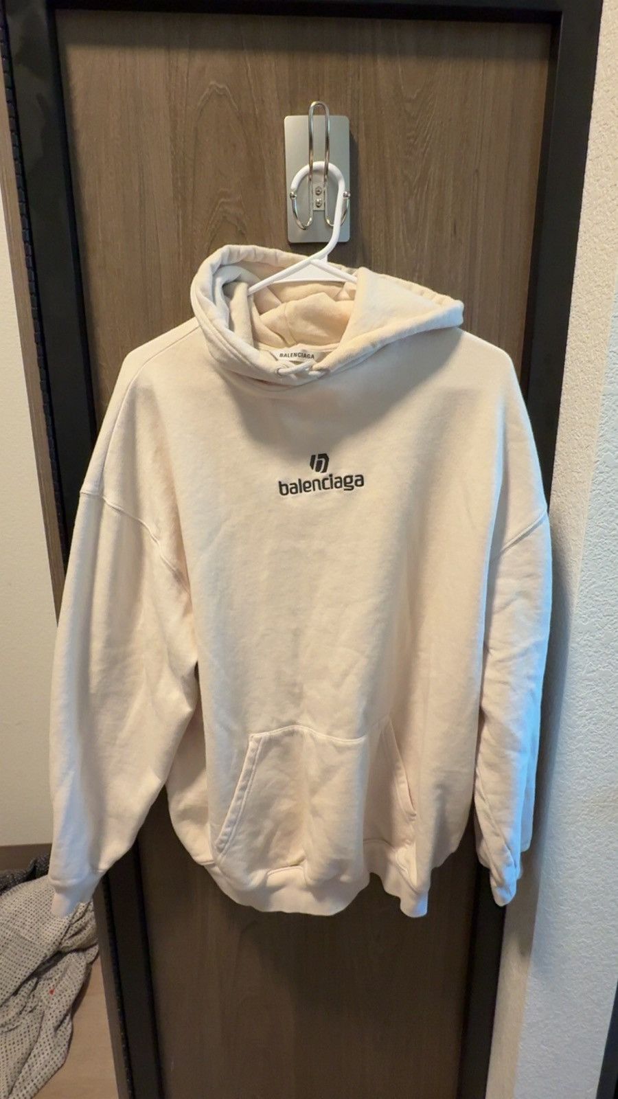 Balenciaga Balenciaga Logo Hoodie Size US L / EU 52-54 / 3 - 1 Thumbnail