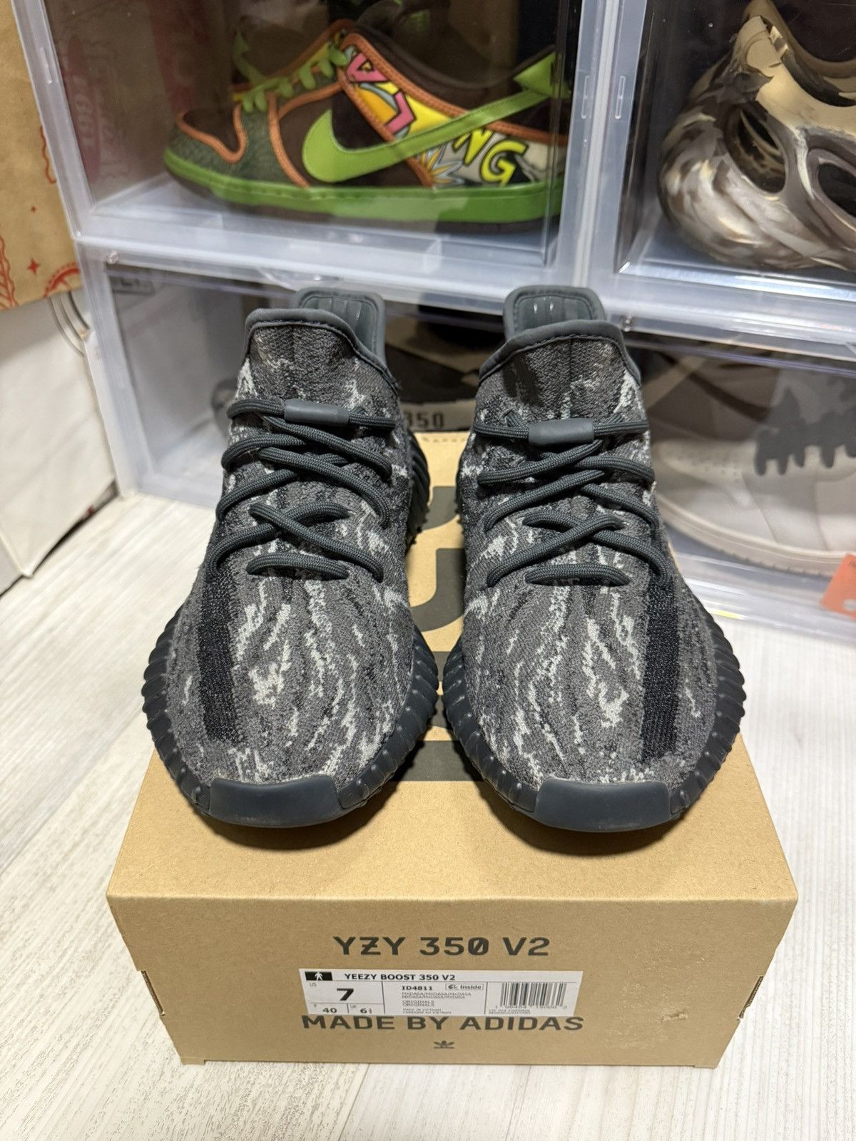 Adidas × Kanye West Adidas Yeezy 350 V2 Mx Dark Salt Size US 7 / EU 40 - 4 Thumbnail