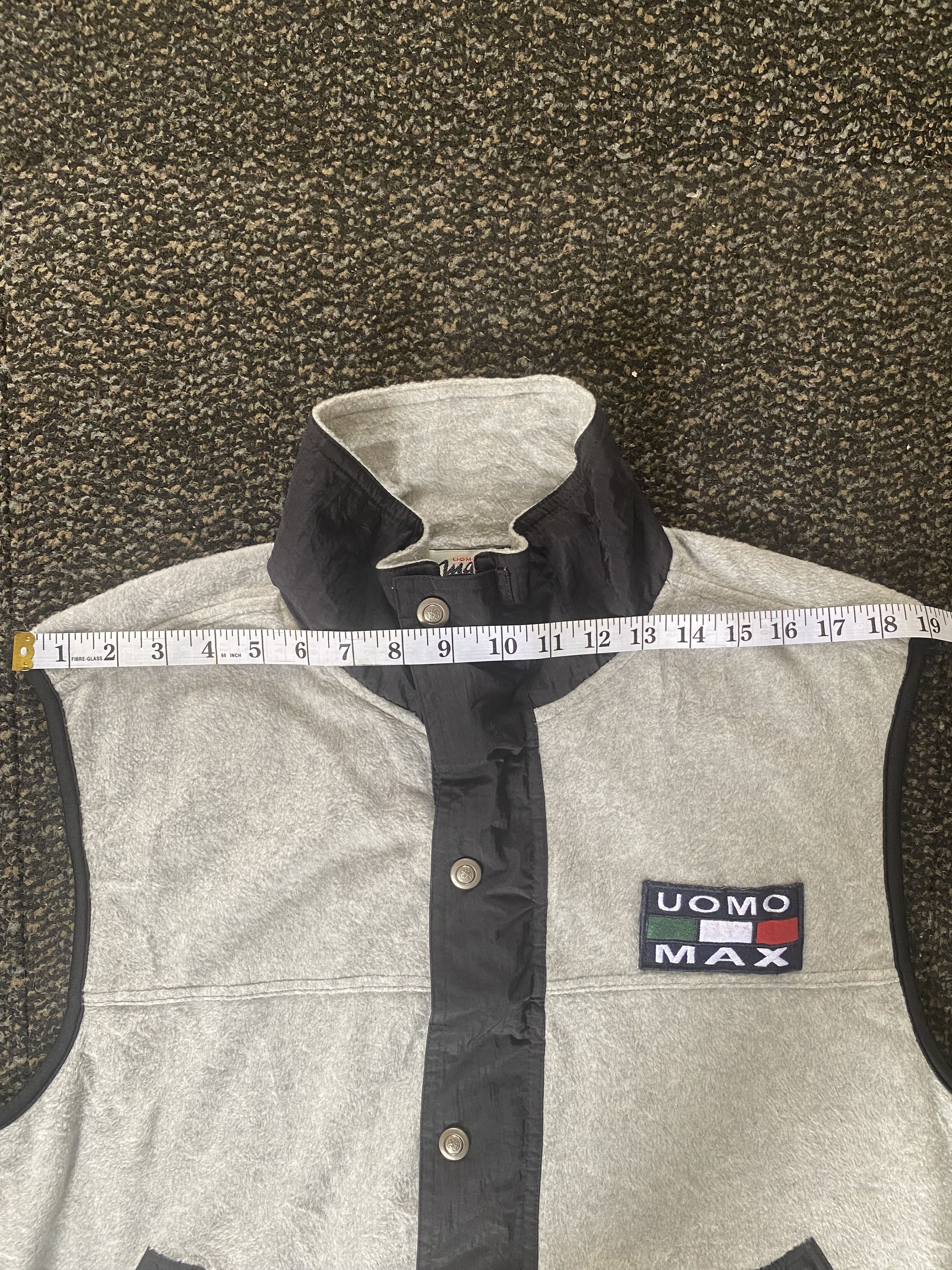 Other Uomo Max vest style Size US XXL / EU 58 / 5 - 8 Thumbnail