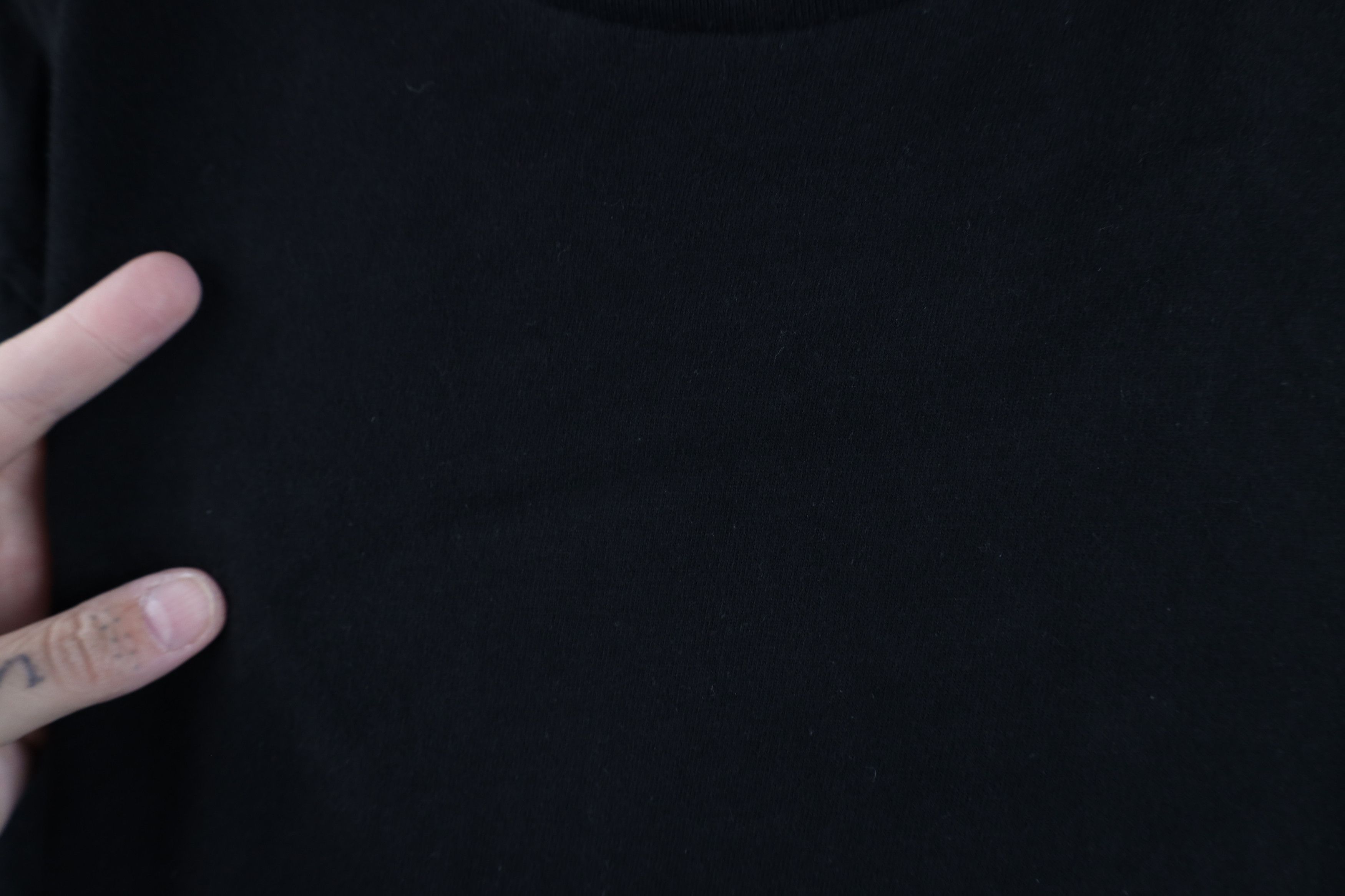 Vintage Vintage 90s Streetwear Heavyweight Cotton T-Shirt Black Size US L / EU 52-54 / 3 - 8 Thumbnail
