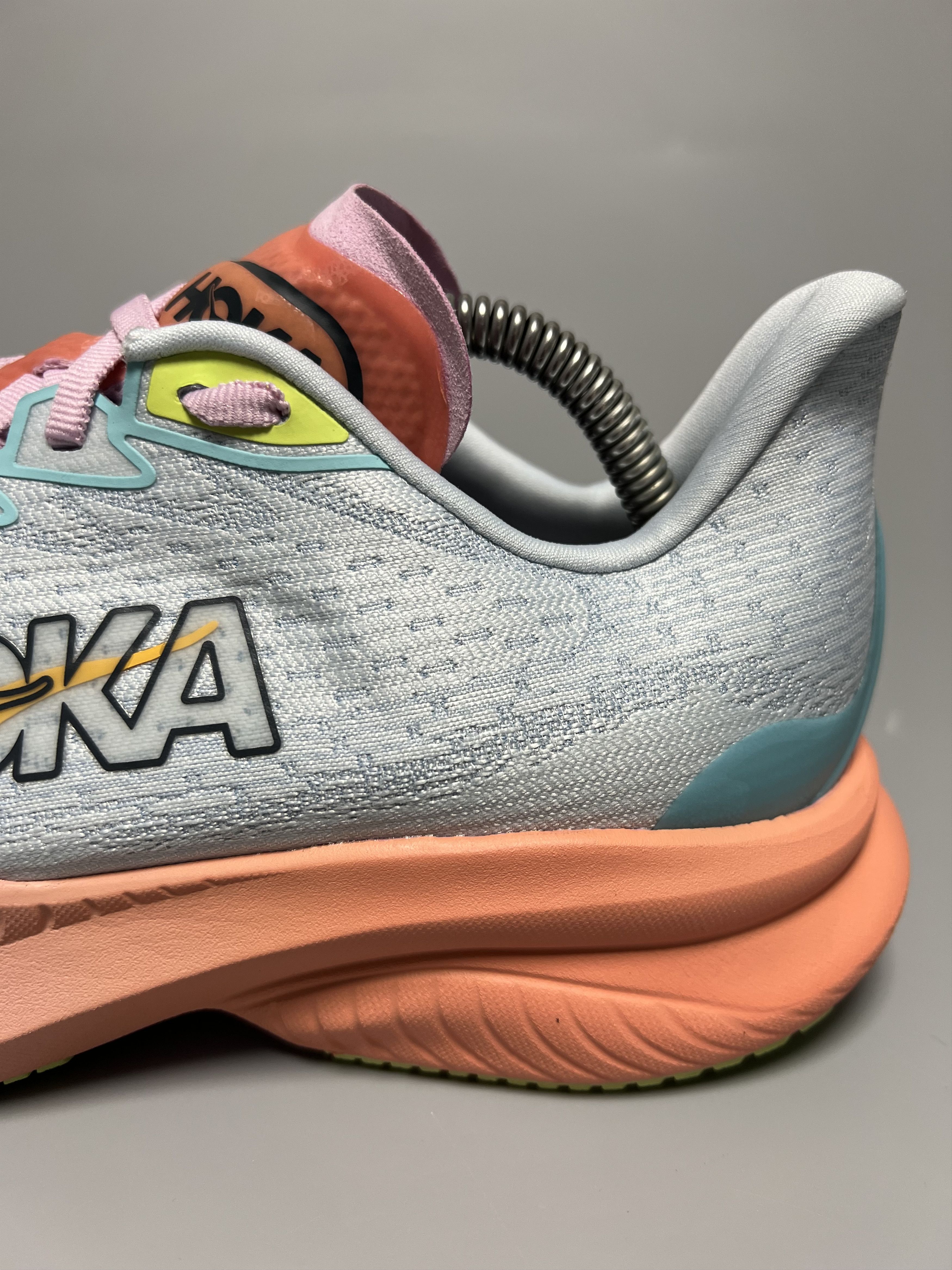 Hoka Hoka One One Mach 6 Women's Running Shoes 1147810-ISK Size US 8.5 / IT 38.5 - 9 Thumbnail