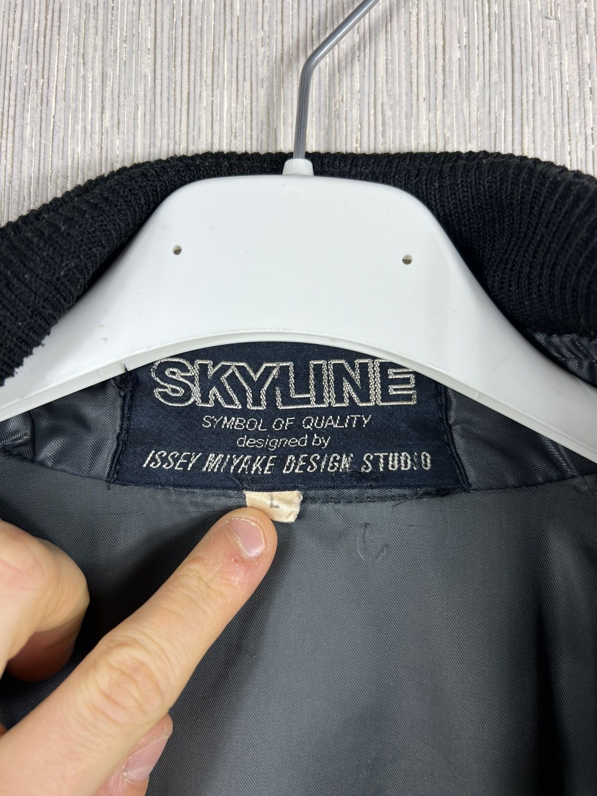 Issey Miyake Archive 80s Issey Miyake design studio skyline nylon jacket Size US L / EU 52-54 / 3 - 22 Thumbnail