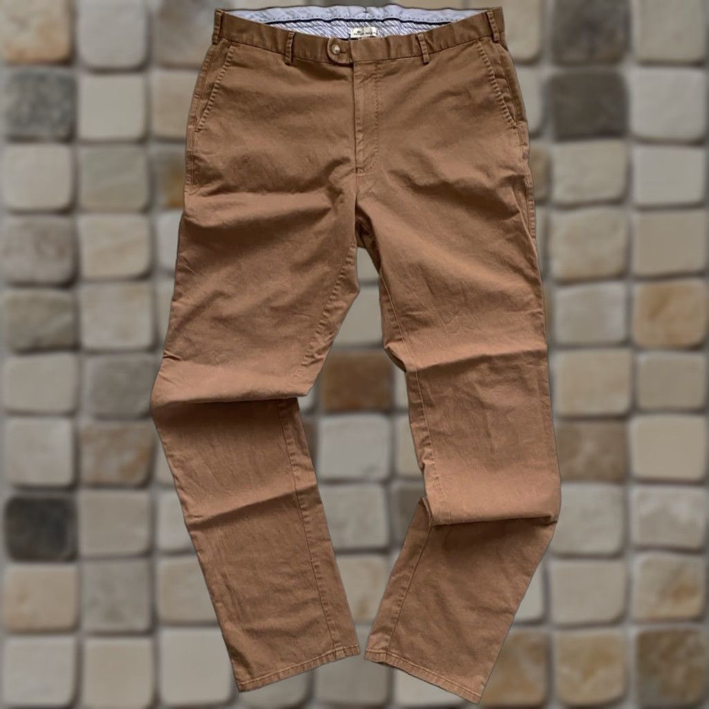 Peter Millar Peter Millar Men's Flat Front Pants Sz 38x35 Twill Chino Brown Cotton Blend Regular Inseam 35in 97% Pima Cotton 3% Spandex Shorts? Size US 38 / EU 54 - 1 Thumbnail