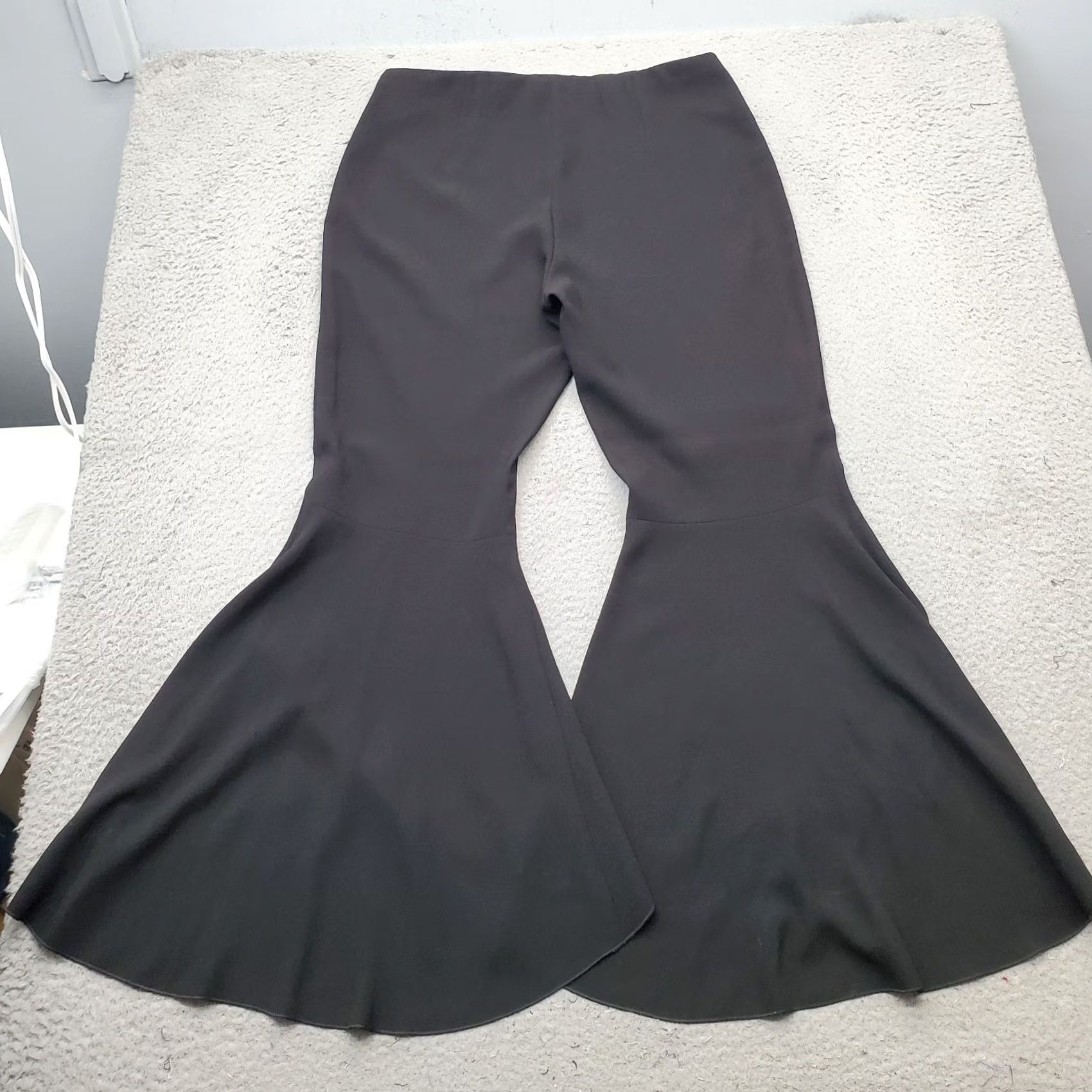 Elie Tahari Elie Tahari Pants Womens 12 Black Relaxed Fit Ankle Flared Leg Side Zip Size 34" / US 12 / IT 48 - 2 Thumbnail