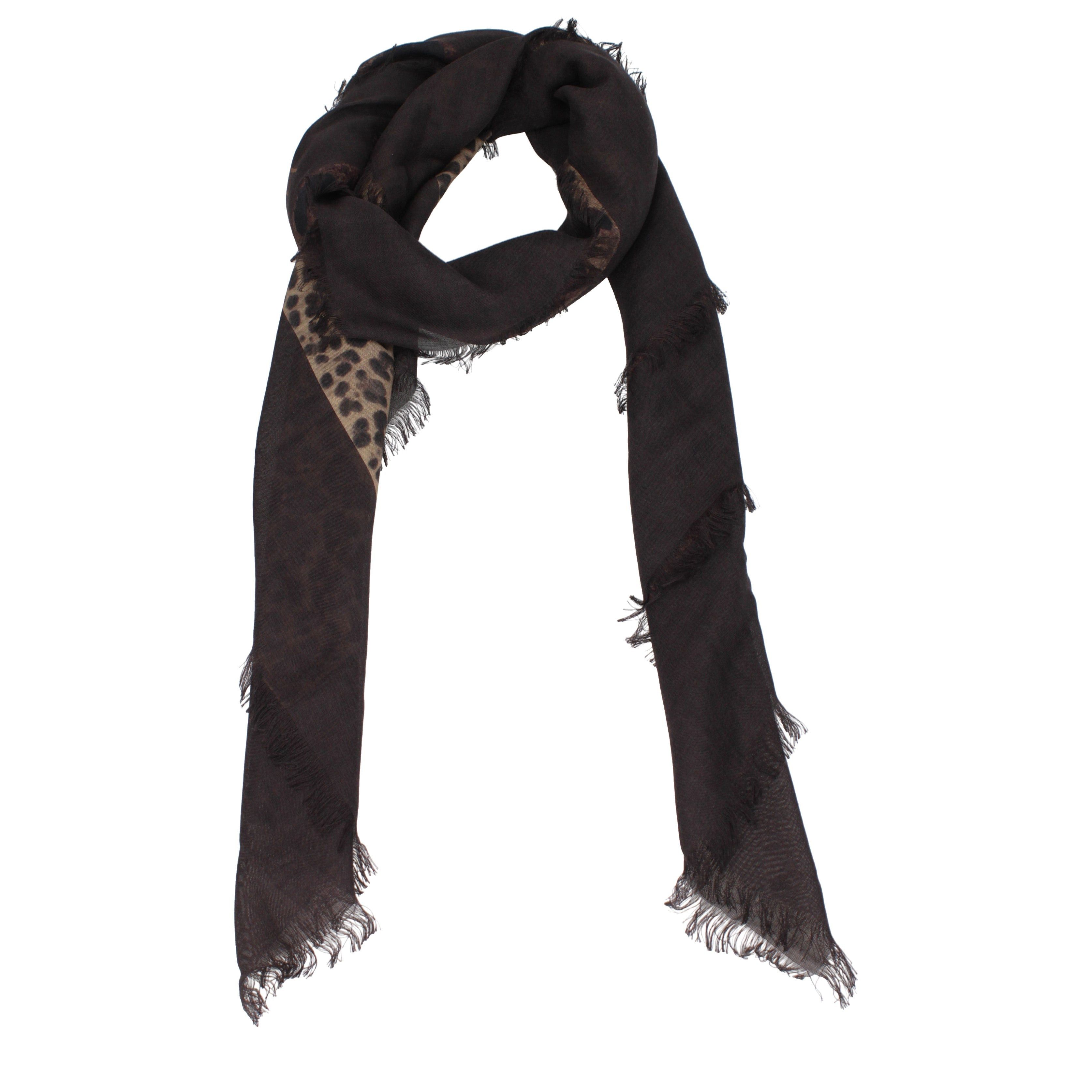 Valentino Foulard Size ONE SIZE - 1 Thumbnail