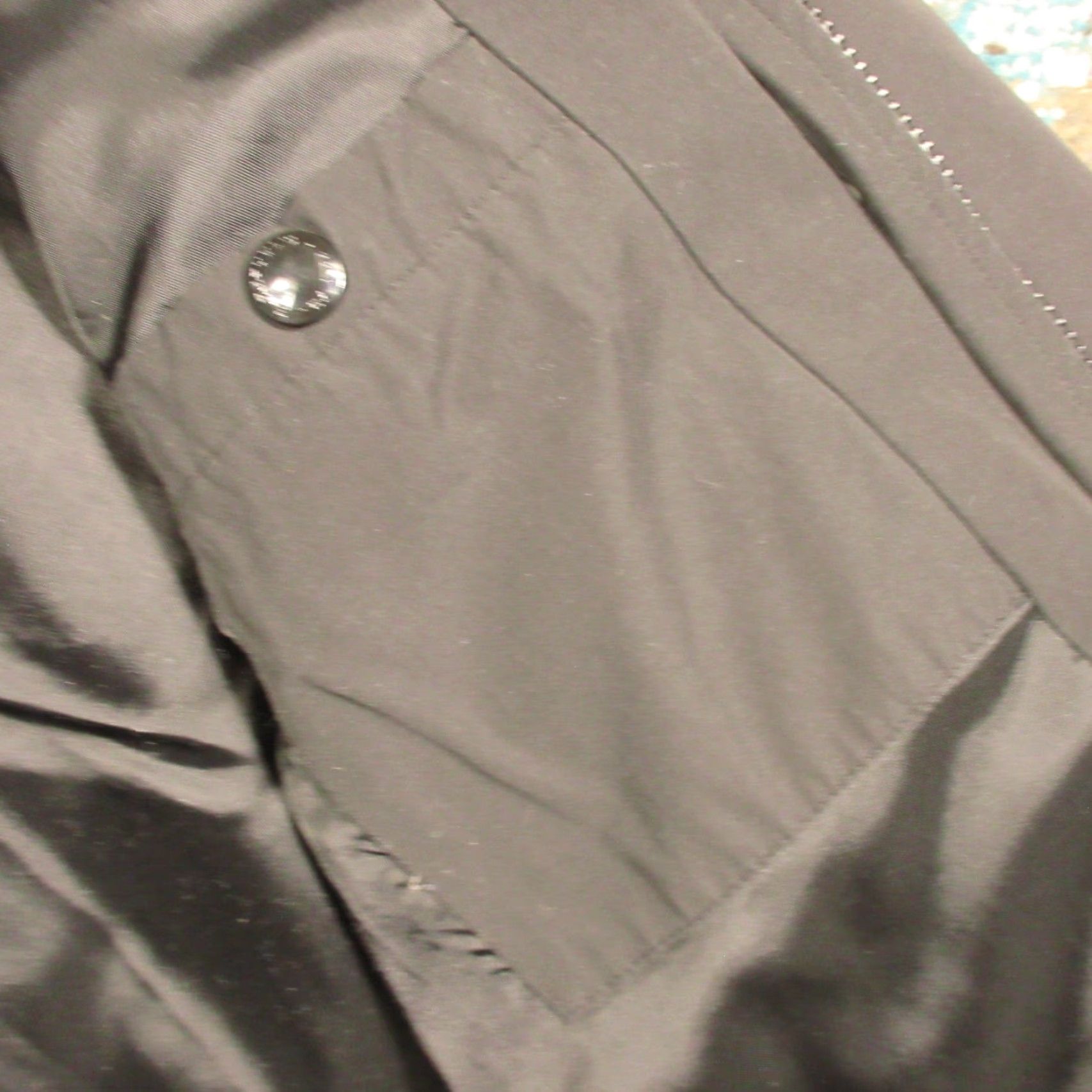 Banana Republic Banana Republic Down Puffer Jacket Womens Small Black Zip Button Long Quilted Outdoor Casual Fall Winter Spring Jacket Ladies Womens? Size S / US 4 / IT 40 - 6 Thumbnail