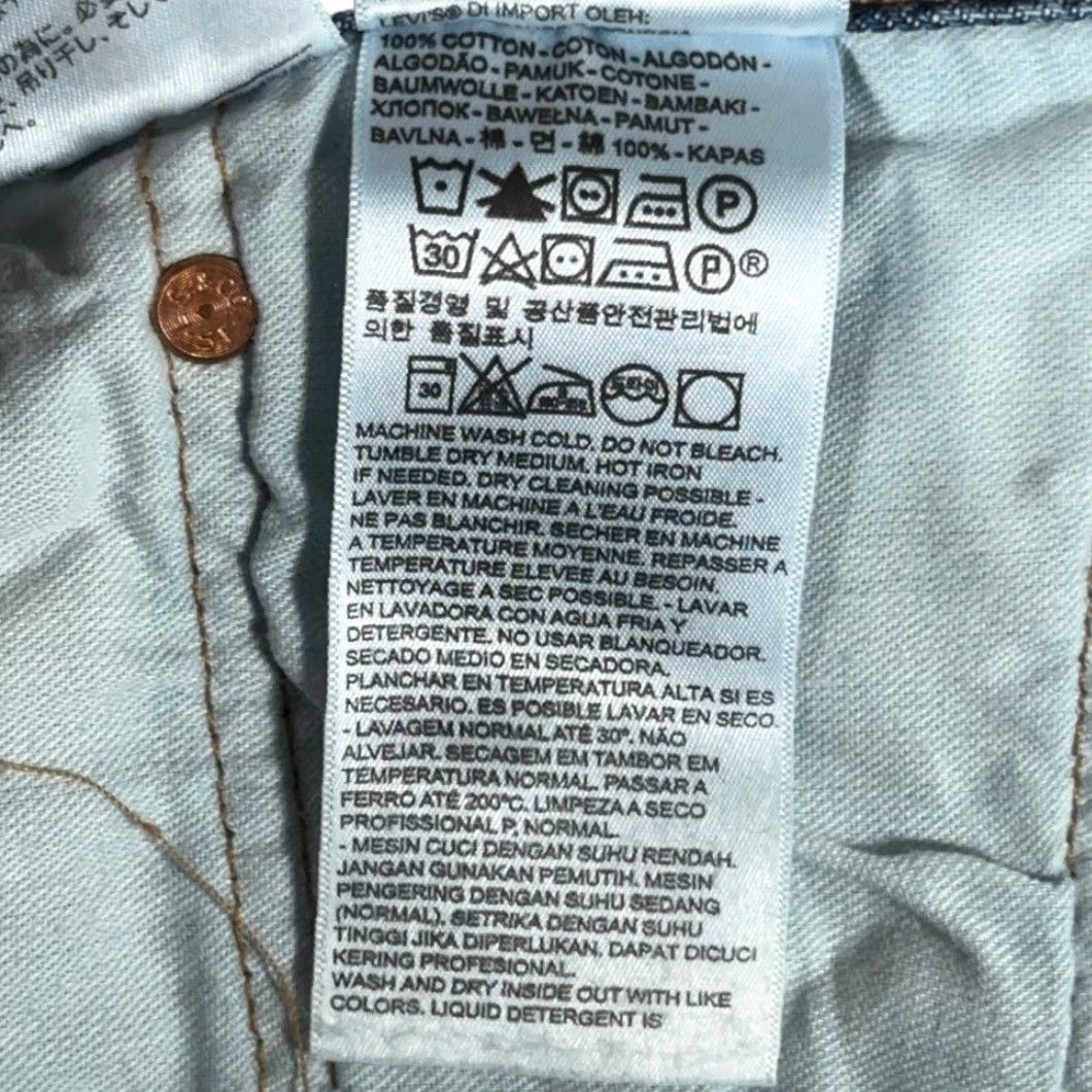 Levi's Levi's 501 Jeans Mens 38x31 Blue Medium Wash Original Fit Straight Leg Button Fly Size US 38 / EU 54 - 6 Thumbnail