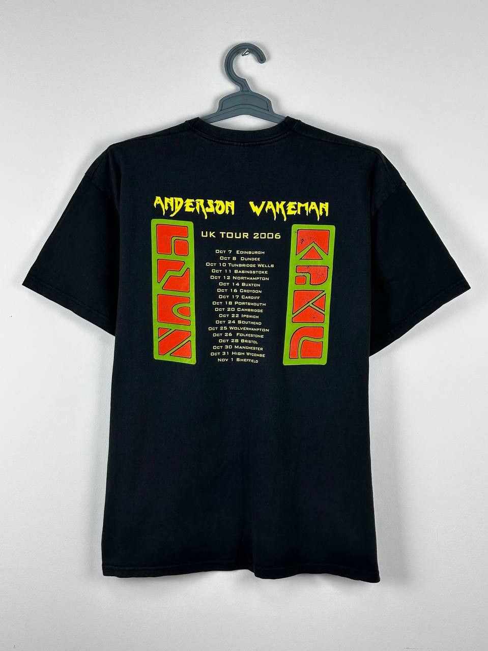 Band Tees × Vintage Vintage 2006 Anderson Bruford Wakeman Howe UK Tour T Shirt Size US XL / EU 56 / 4 - 1 Thumbnail