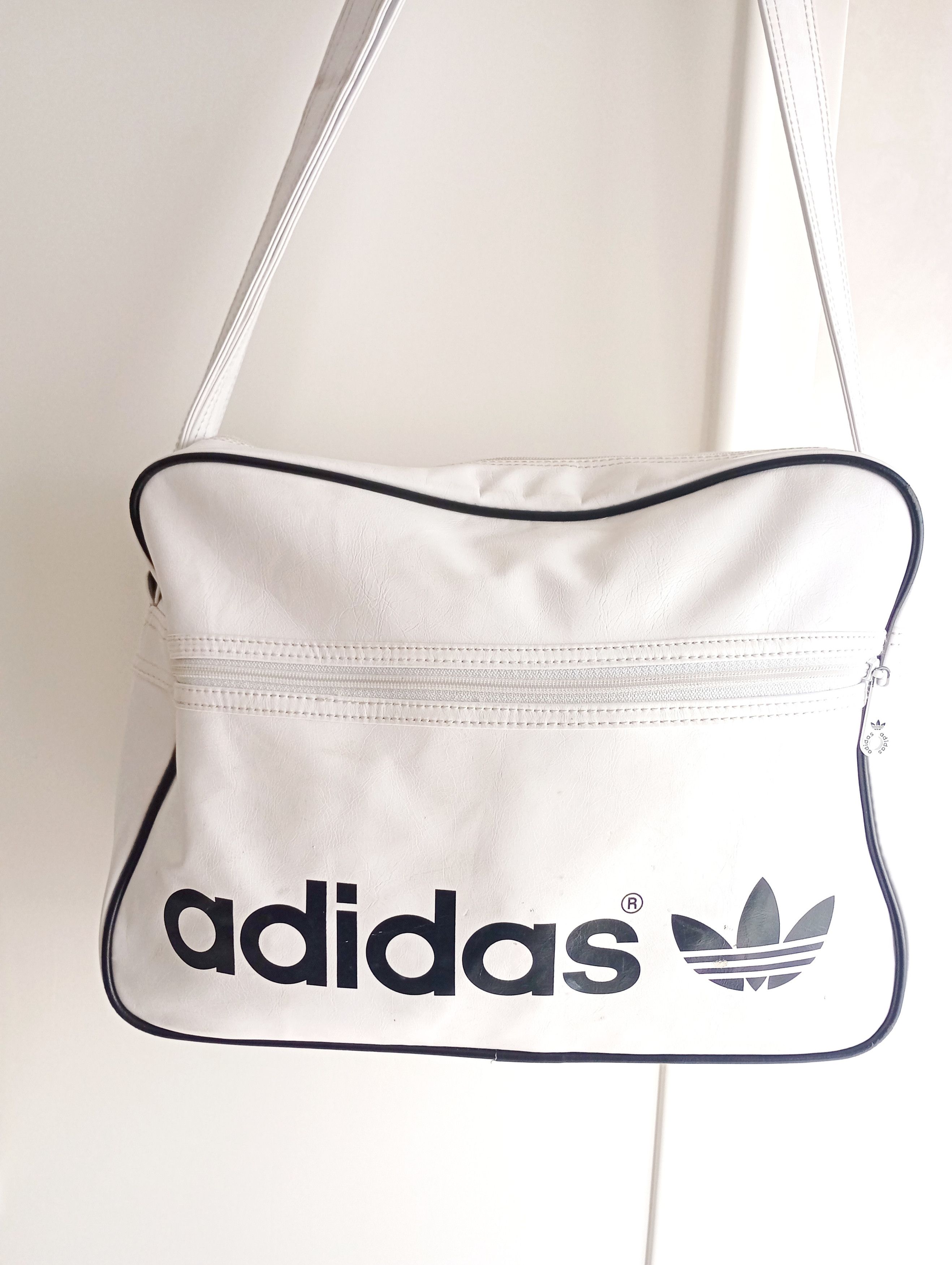 Adidas × Vintage Adidas 90s Y2K Gym Crossbody Sling Oasis Style Size ONE SIZE - 2 Thumbnail