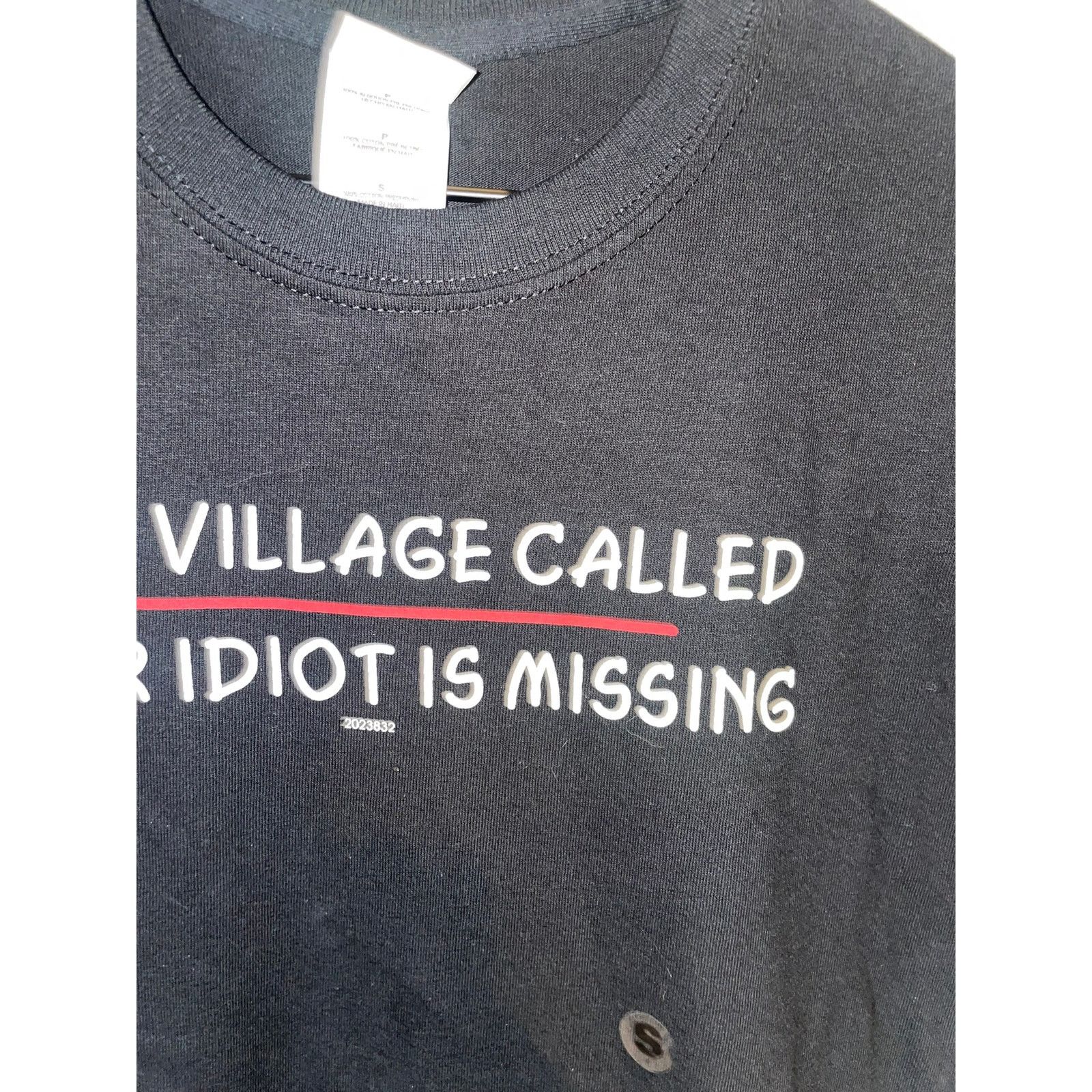 Gildan Y2K Your Village Called Their Idiot Is Missing Shirt 2000s S Size US S / EU 44-46 / 1 - 3 Thumbnail