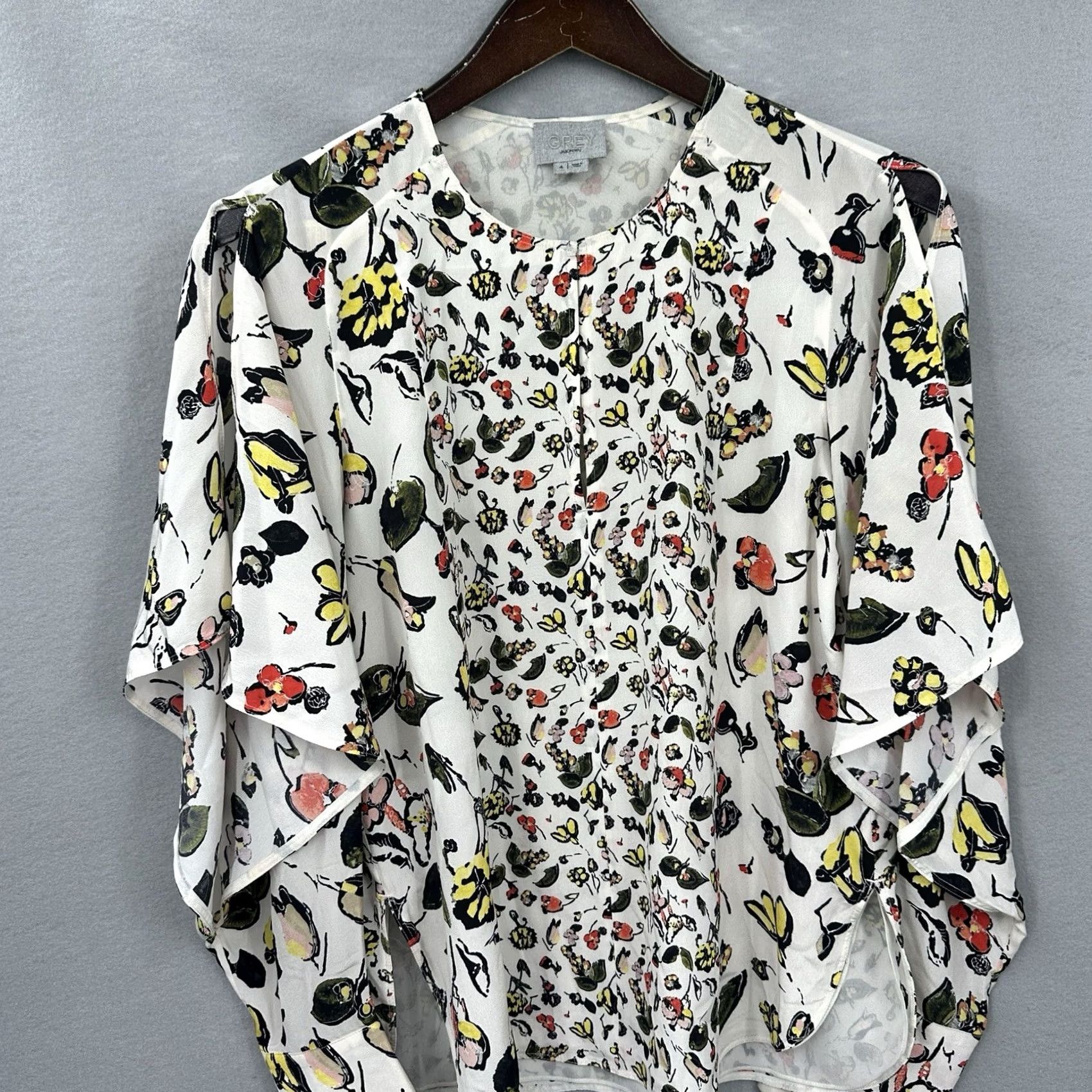 Vintage Grey Jason Wu Blouse Womens S Floral Cold Shoulder Flutter Sleeve Scoop Neck Pullover Casual Business Party/Cocktail Travel White Women Size S / US 4 / IT 40 - 7 Thumbnail