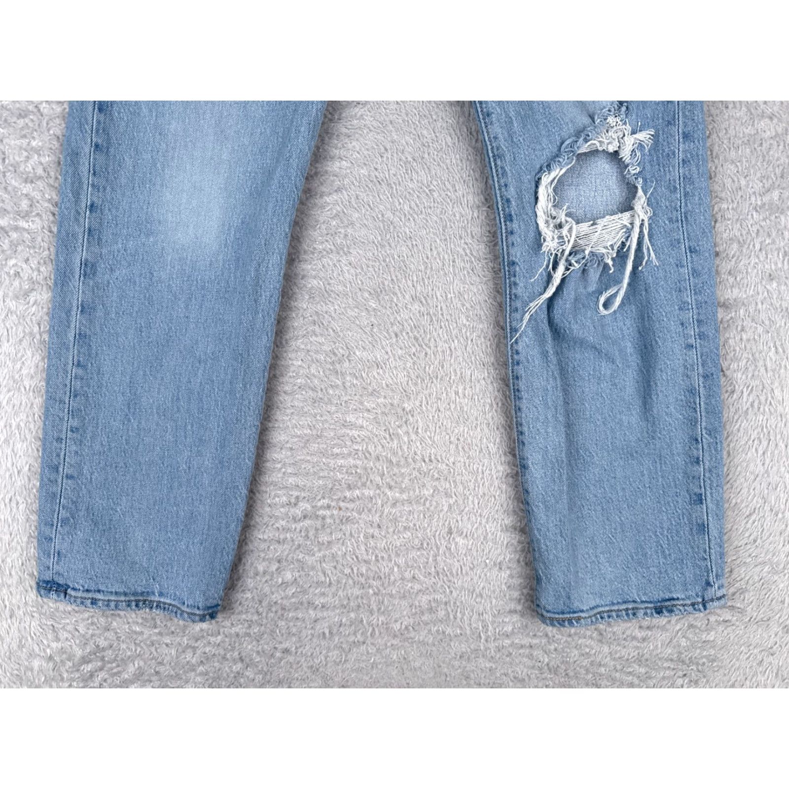 Levi's Levi's Jeans Womens 28 Blue Denim Wedgie Straight Distressed 28x26 Vintage No Size 28" / US 6 / IT 42 - 2 Thumbnail