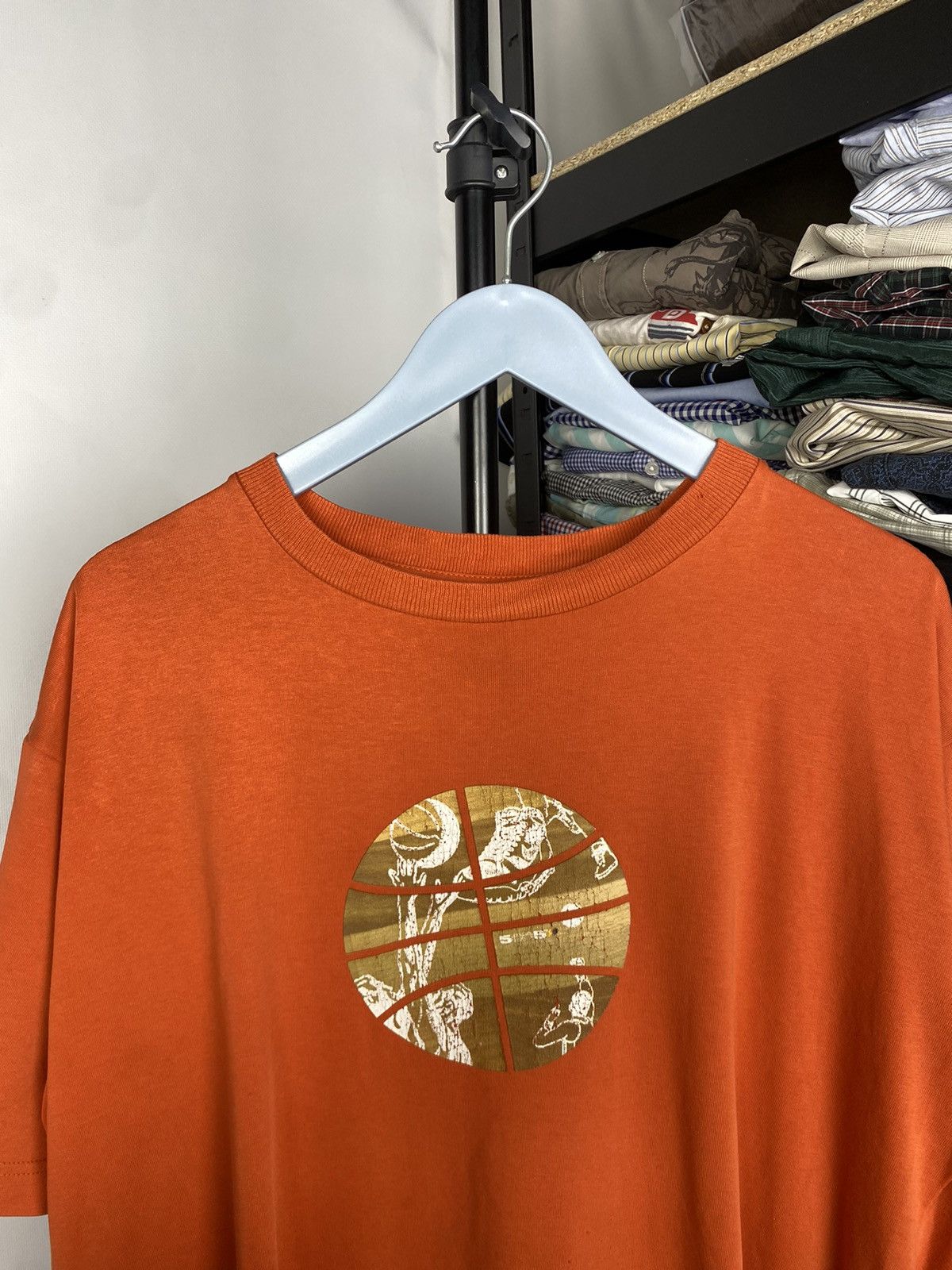 Nike × Vintage Vtg 90s Faded Nike Basketball Jordan Style Graffiti T Shirt Size US L / EU 52-54 / 3 - 2 Thumbnail