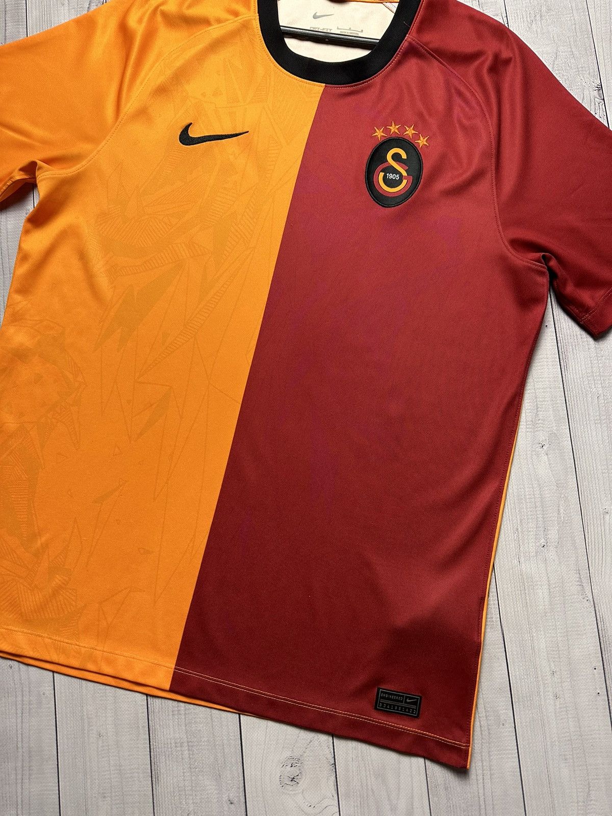 Nike Vintage nike Galatasaray soccer jersey size L logo Size US L / EU 52-54 / 3 - 3 Thumbnail