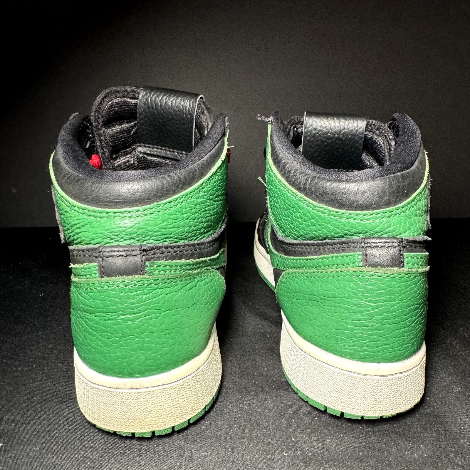 Jordan Brand × Nike Size 5 - Nike Air Jordan 1 Retro High OG GS Pine Green 2.0 Size US 5 / EU 37 - 6 Thumbnail