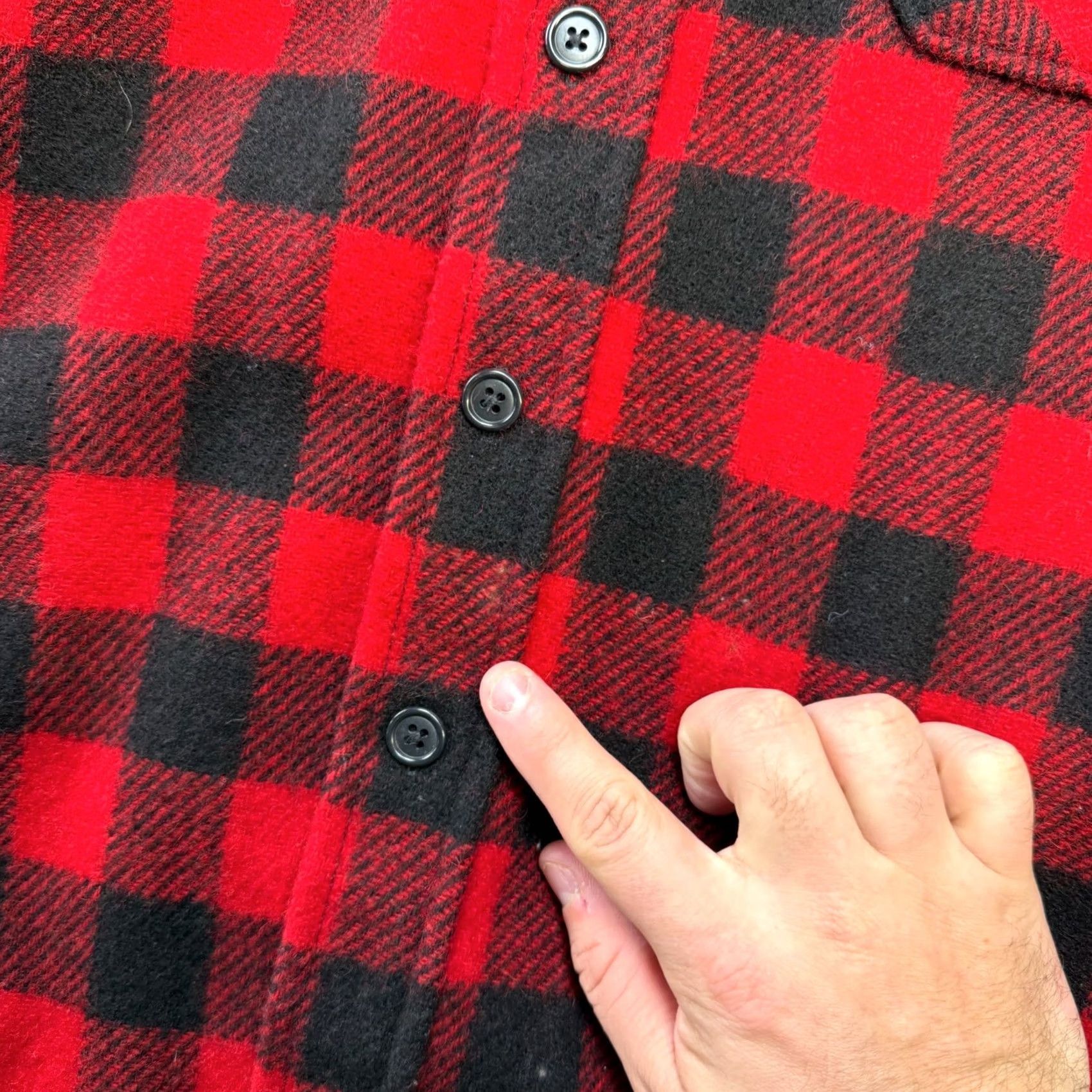 SafTbak SafTbak Vintage Check Wool Flannel Button-Up Shirt - Mens XL Red Black Size US XL / EU 56 / 4 - 5 Thumbnail