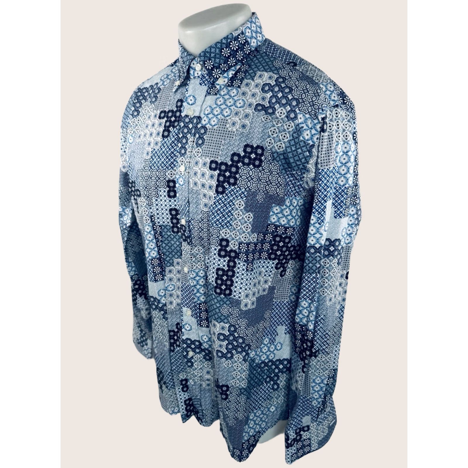 Vintage MIRTO Madrid Spain 1956 Classic Line PAISLEY FLORAL XL Shirt - EXCELLENT Men Button-Up Long Sleeve Blue Floral Vintage EI Size US XL / EU 56 / 4 - 1 Thumbnail