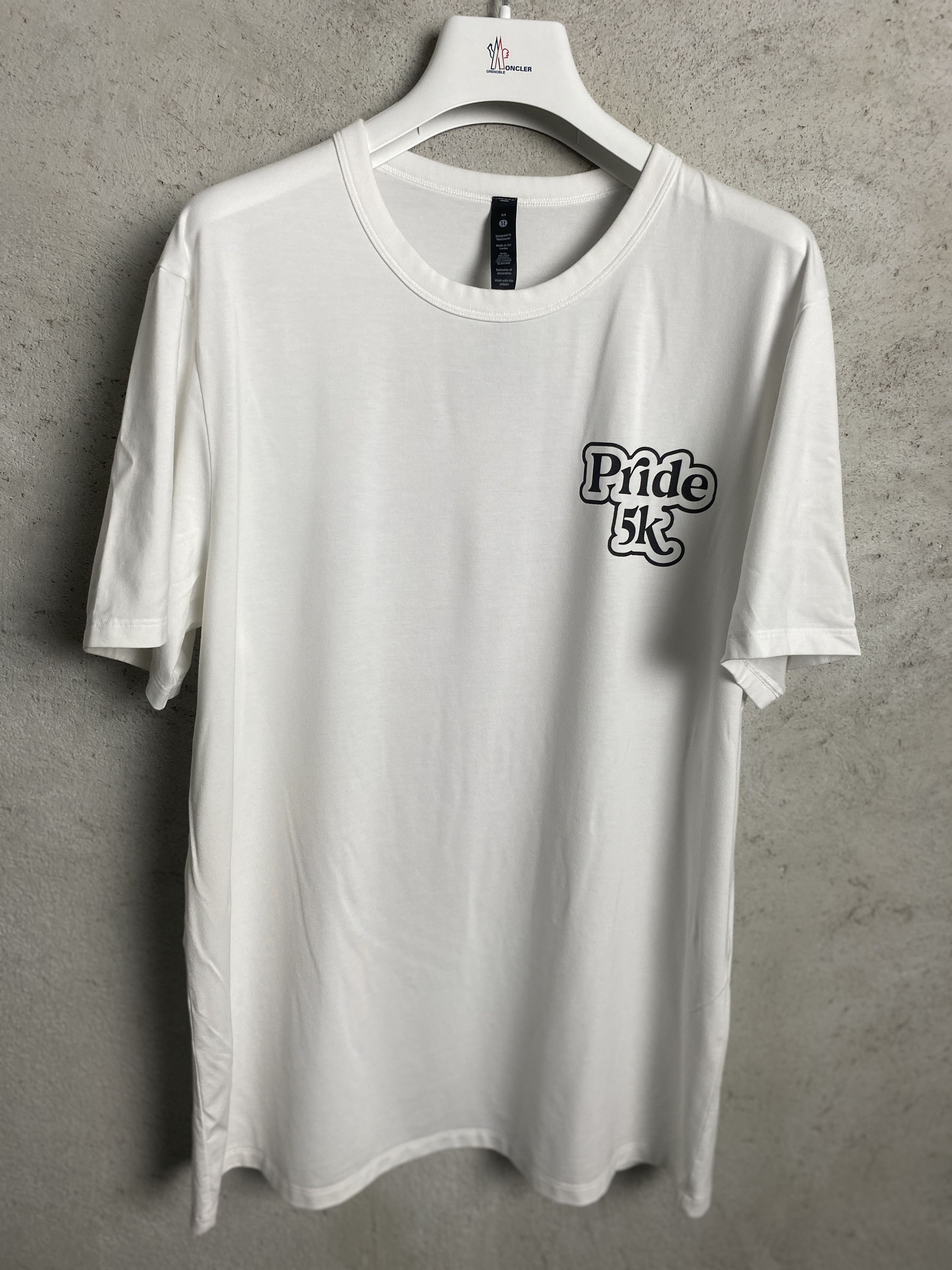 Lululemon Lululemon Fundamental t-shirt tee Pride 5k run sport Size US M / EU 48-50 / 2 - 2 Thumbnail