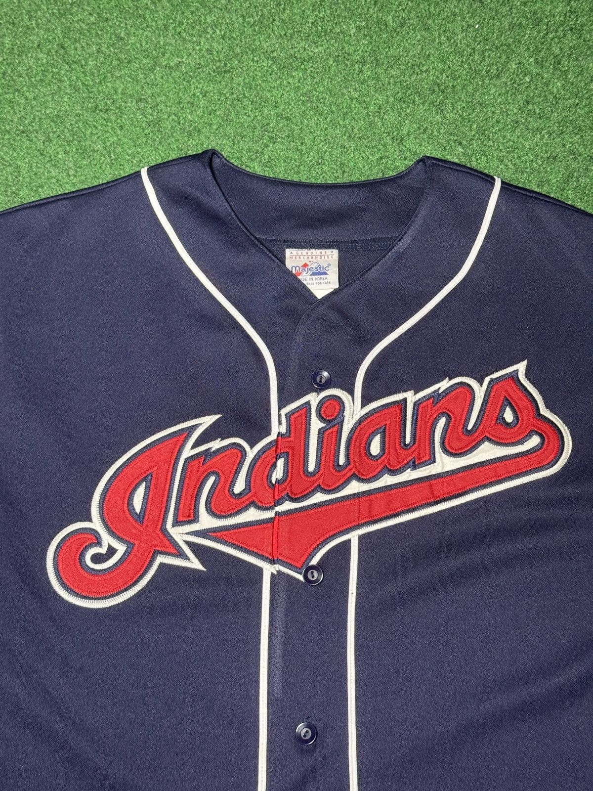 Majestic Cleveland Indians Vintage XL/XXL 24x32 MLB Baseball Jersey Size US XL / EU 56 / 4 - 2 Thumbnail