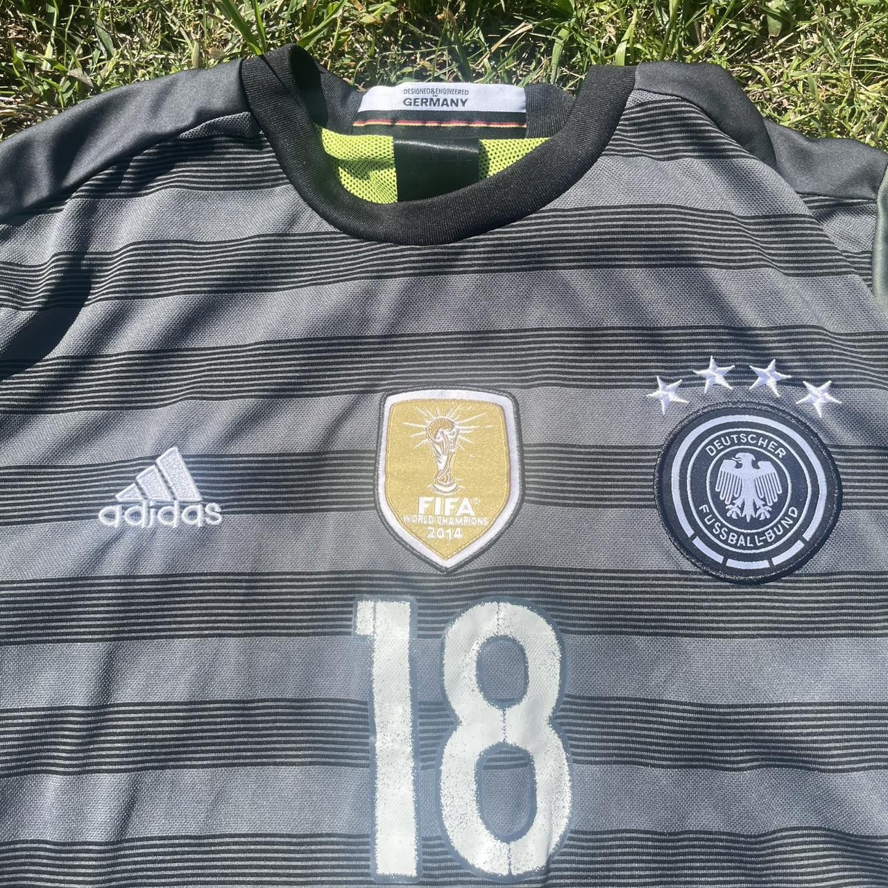 Adidas Adidas Germany 2014/15 home football shirt Size US L / EU 52-54 / 3 - 2 Thumbnail