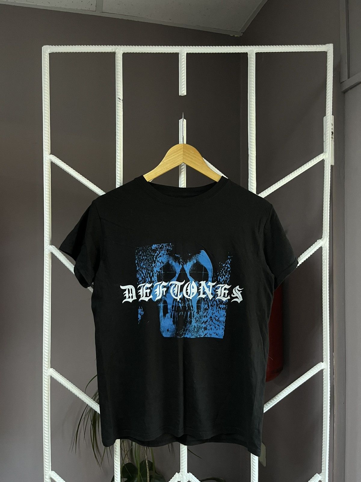 Band Tees Deftones Album Tee Size US S / EU 44-46 / 1 - 1 Thumbnail