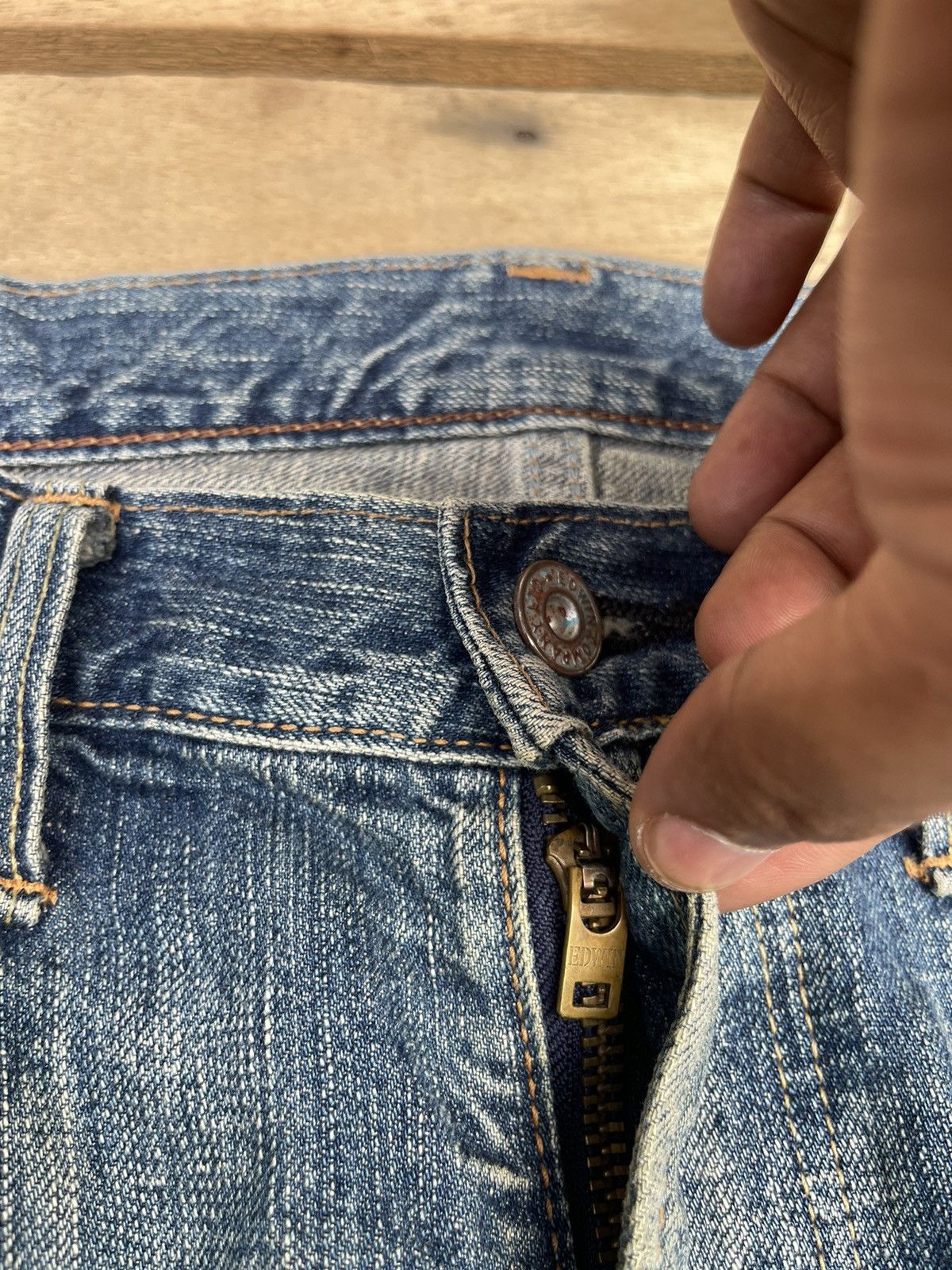 Edwin × Vintage Vintage Edwin 503 Distressed Faded Straight Cut Denim Jeans Size US 30 / EU 46 - 5 Thumbnail