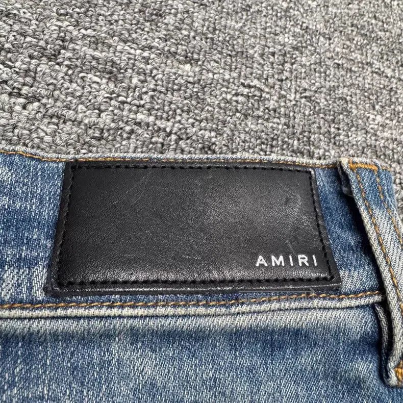 Amiri Amiri Size 36 The embroidered letters ruined the jeans Size US 36 / EU 52 - 3 Thumbnail