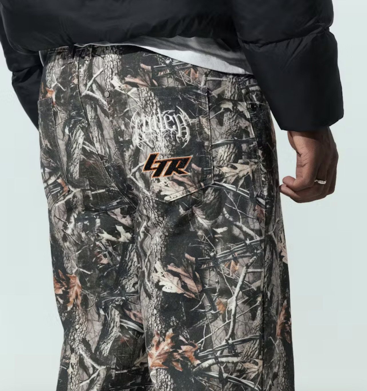 Lost Enterprises Loiter hunter camo pants never worn Size US 34 / EU 50 - 2 Thumbnail