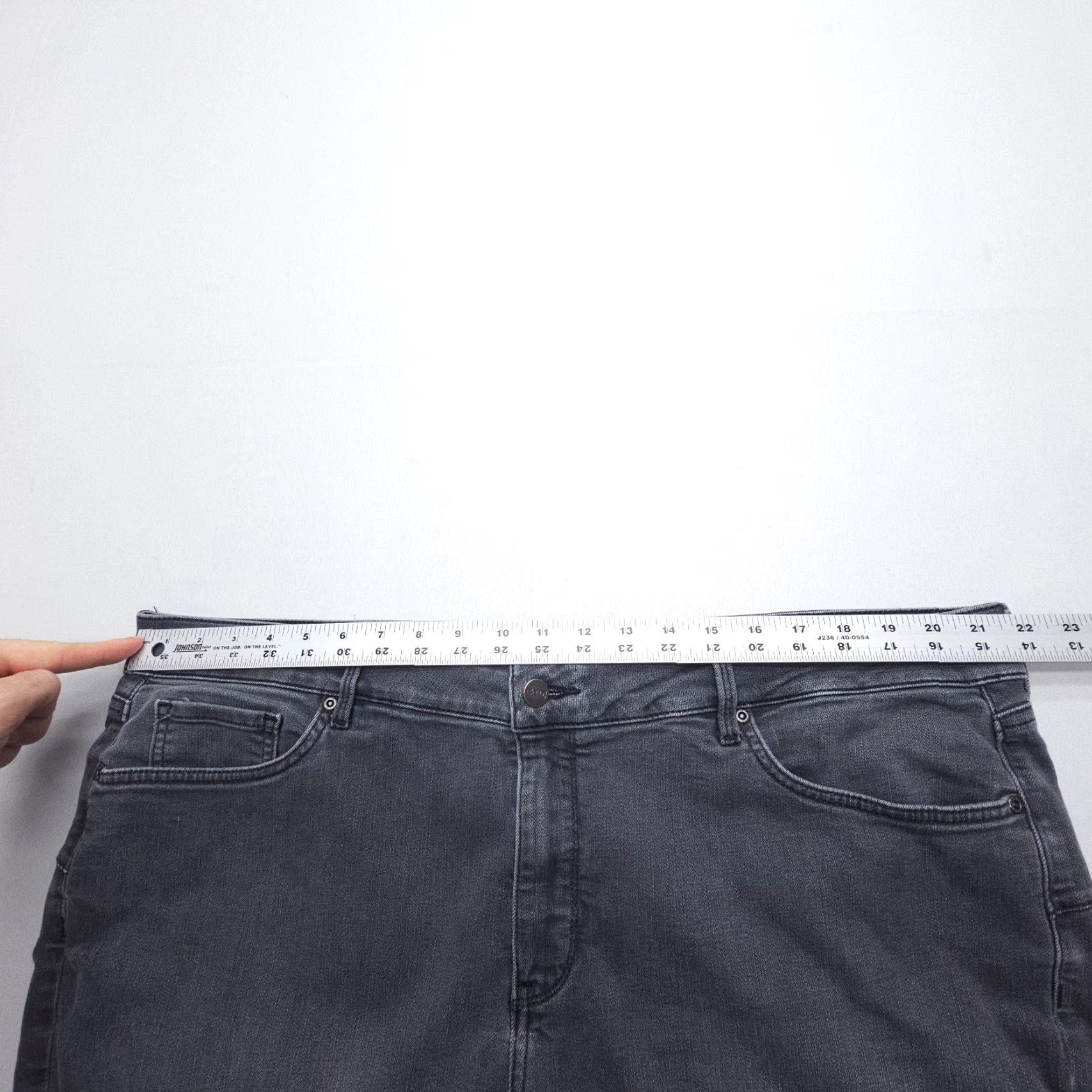 NYDJ NYDJ Marilyn Plus Size Jeans 20W Gray High Rise Stretch Denim Lift Tuck Womens Size 42" / US 20 - 6 Thumbnail