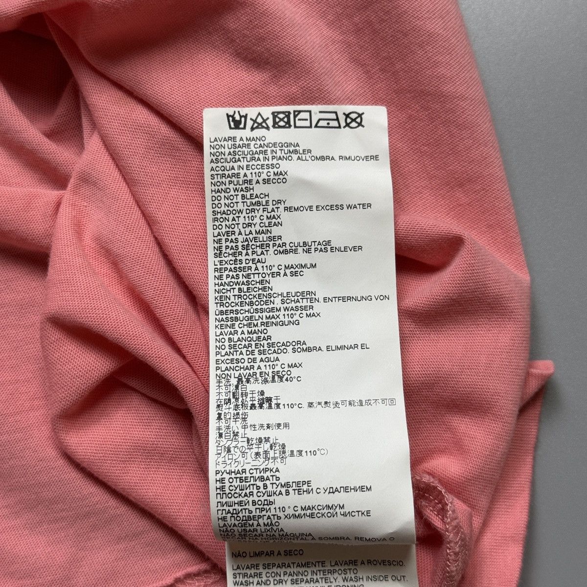 MM6 Maison Margiela - Different Script Logo Tshirt Size XS / US 0-2 / IT 36-38 - 11 Thumbnail