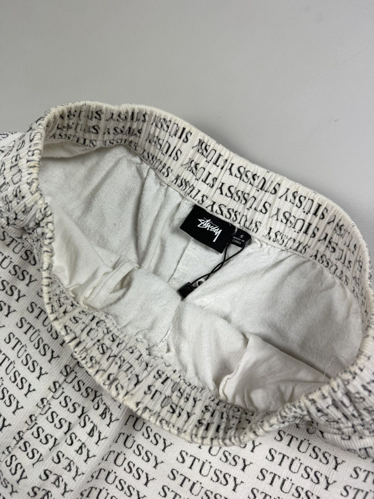 Stussy Stussy Ladies Y2K Monogram Pencil Skirt Corduroy Size S Size 28" / US 6 / IT 42 - 15 Thumbnail