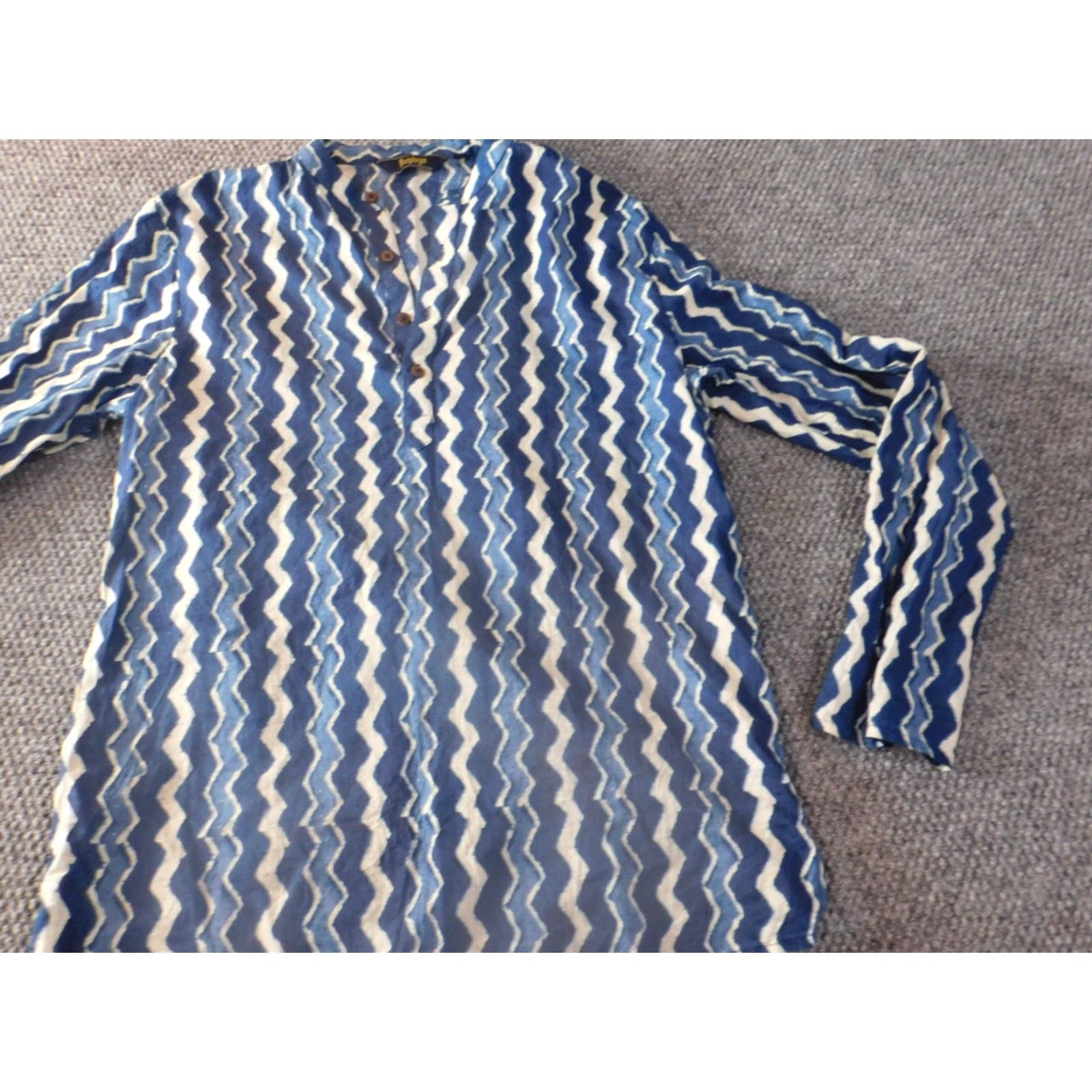 Vintage Bandeya Womens Blouse M Striped Button Long Sleeve V-Neck Pullover Casual Blue Cotton Regular Ruffle Accent 100% Down Fabric Down No holes or tears Size M / US 6-8 / IT 42-44 - 2 Thumbnail