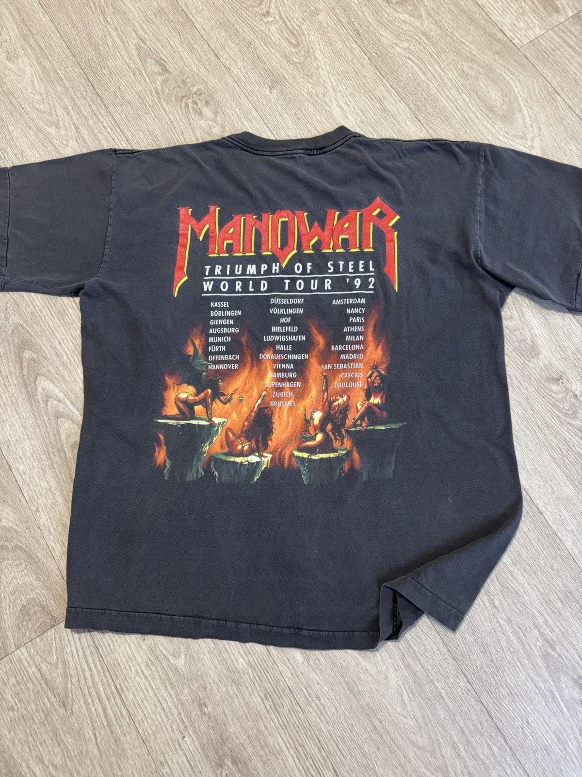 Band Tees 🔷Vintage Manowar Triumph Of Steel World Tour 1992 T-shirt🔷 Size US XL / EU 56 / 4 - 8 Thumbnail
