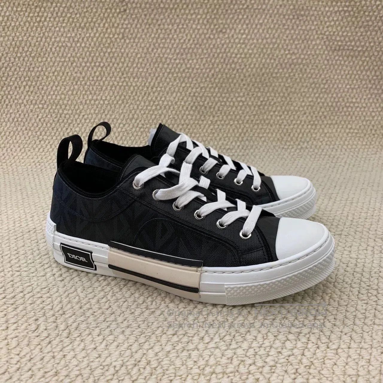 Dior dior b23 low. Size US 7.5 / EU 40-41 - 2 Thumbnail