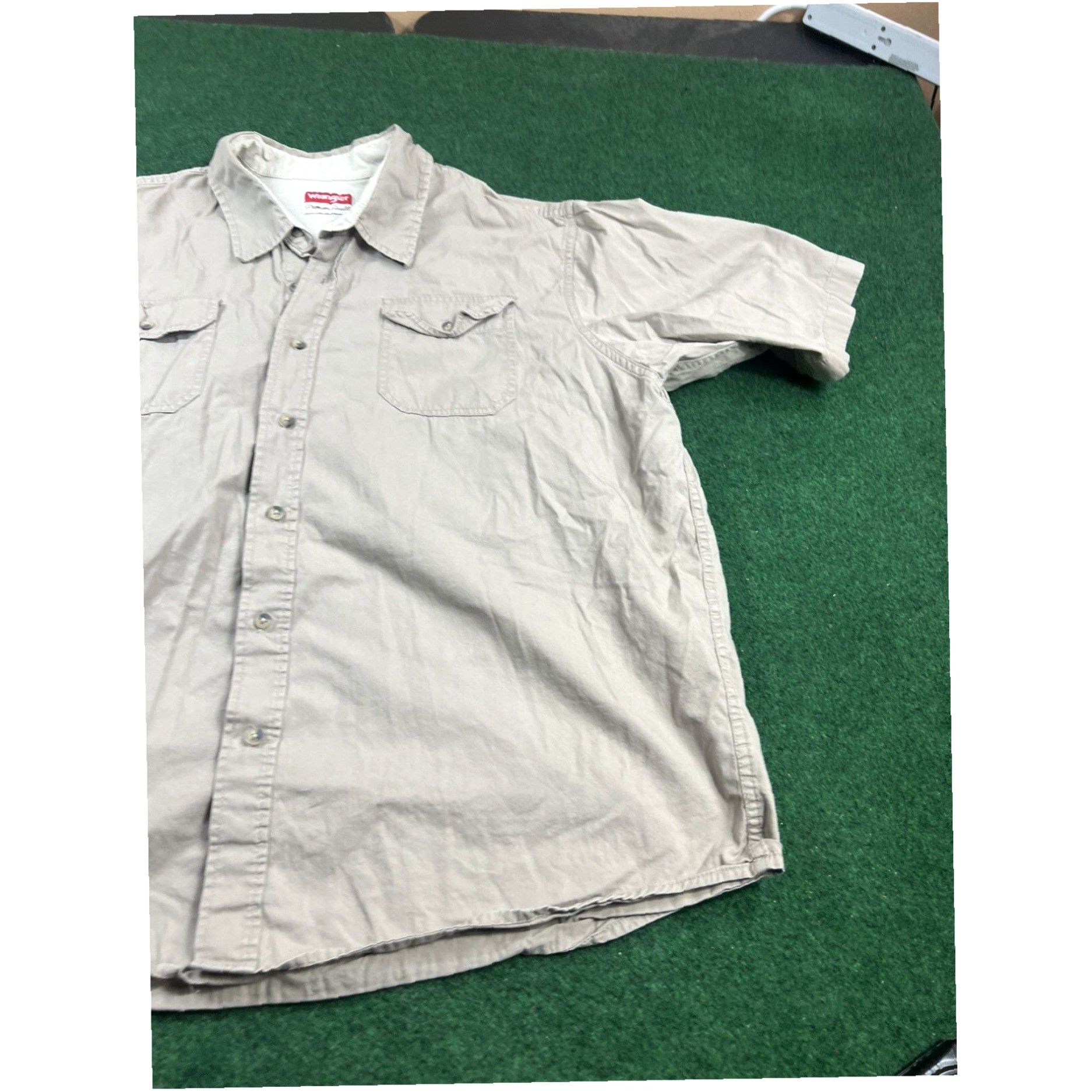 Wrangler Wrangler Mens Beige Shirt Size 2XL Premium Quality Button-Up Short Sleeve Size US XXL / EU 58 / 5 - 3 Thumbnail