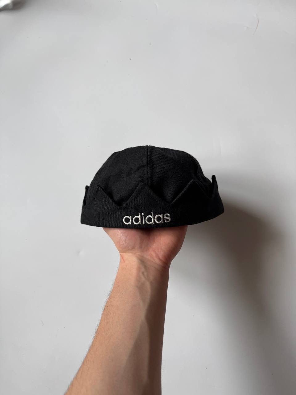 Vintage Vintage Adidas Cap King OS 90’s Size ONE SIZE - 1 Thumbnail