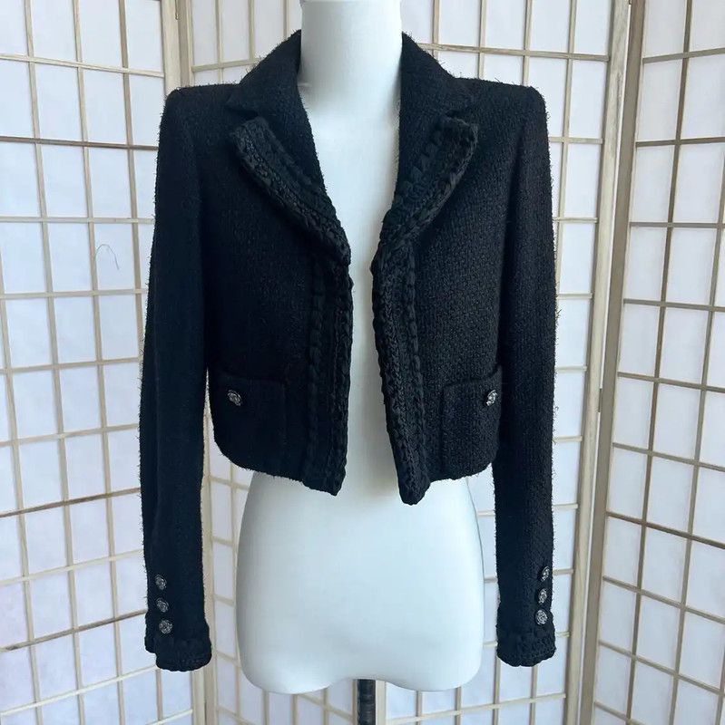 Chanel Chanel Black Wool Women's Cardigan 0089 Size XS / US 0-2 / IT 36-38 - 1 Thumbnail