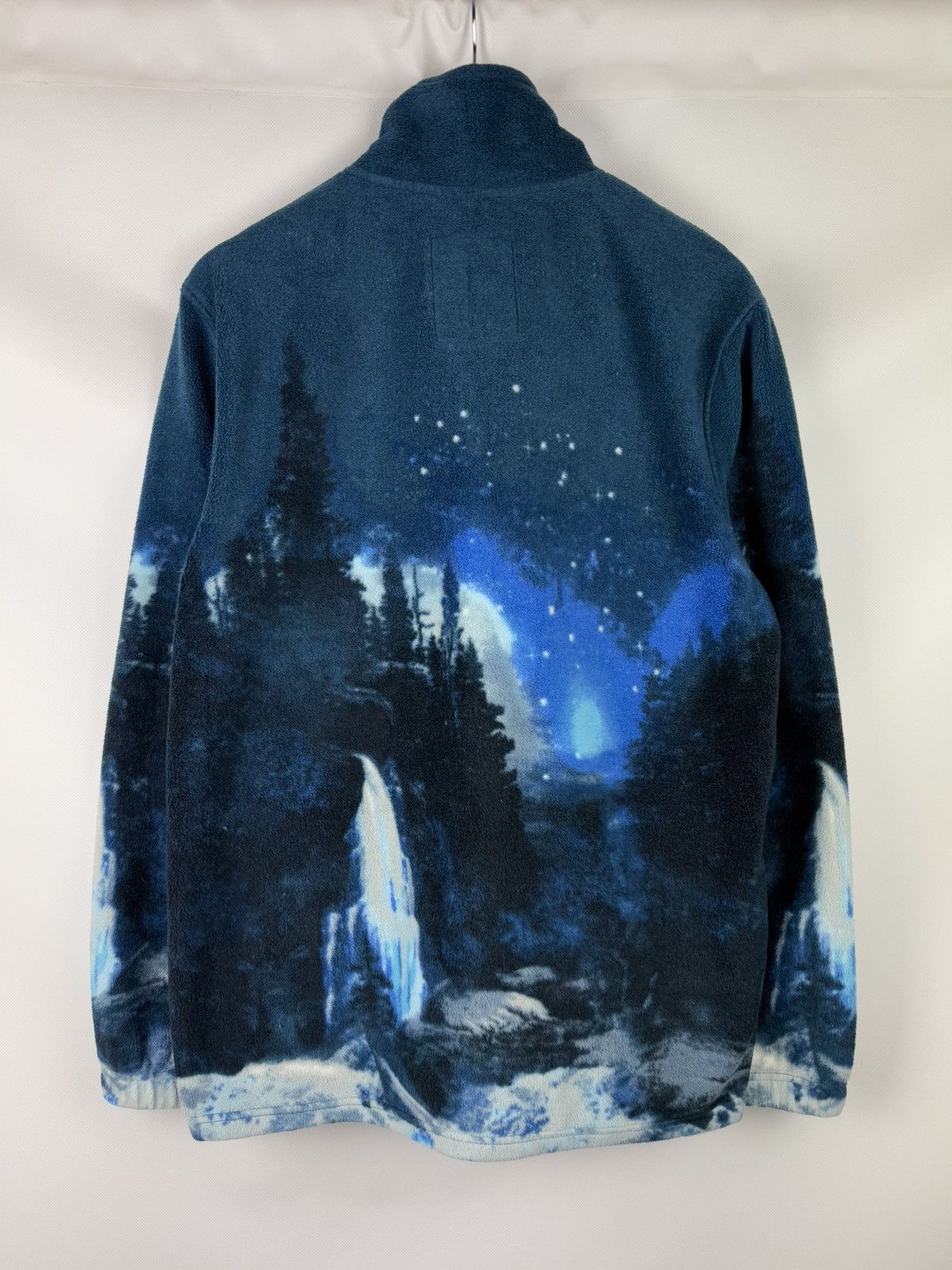 Vintage Vintage Men’s Wolves Patterned Fleece Jacket Size L Size US L / EU 52-54 / 3 - 13 Thumbnail