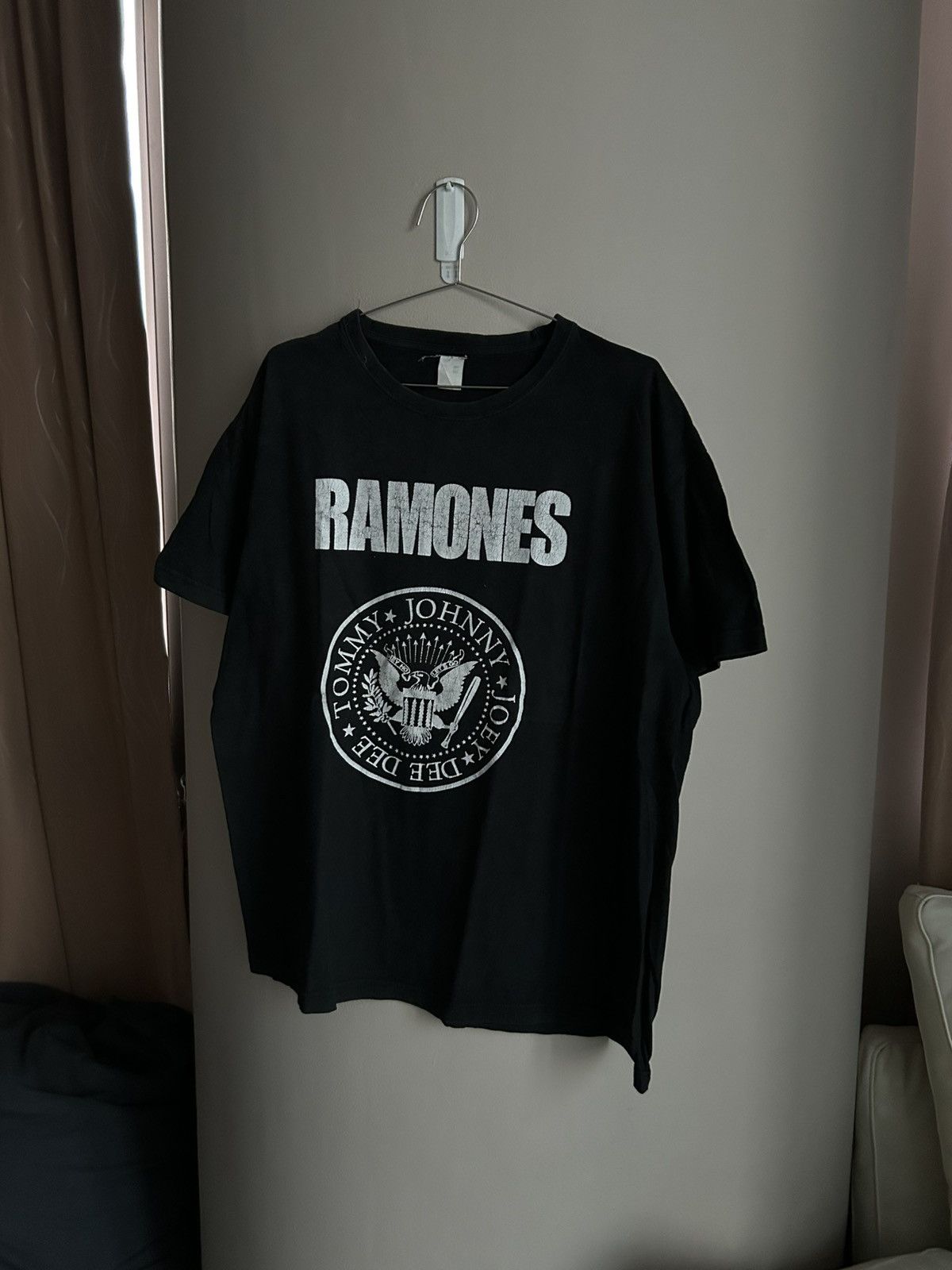 Vintage The Ramones Band T Shirt Punk NY CBGB Dead Kennedys