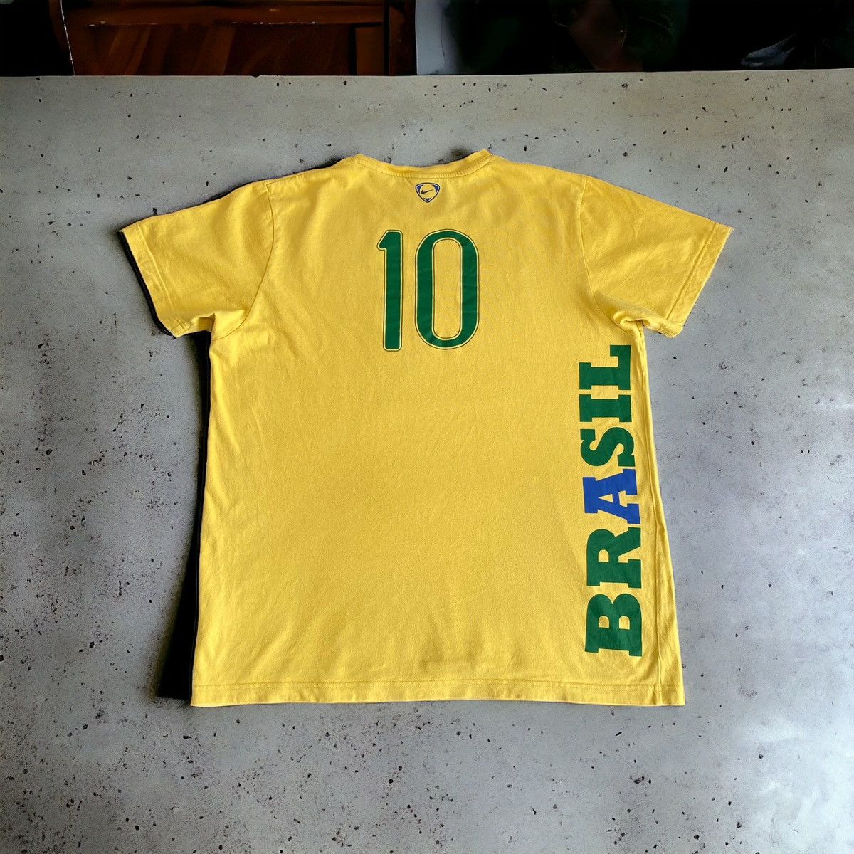 Nike Brazil Nike Ronaldinho T Shirt Size XL Size US XL / EU 56 / 4 - 2 Thumbnail