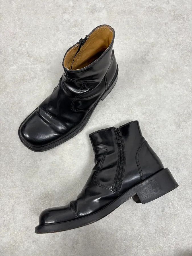 Dolce & Gabbana Dolce & Gabbana Black Minimalist Leather Boots Size US 7 / EU 40 - 5 Thumbnail