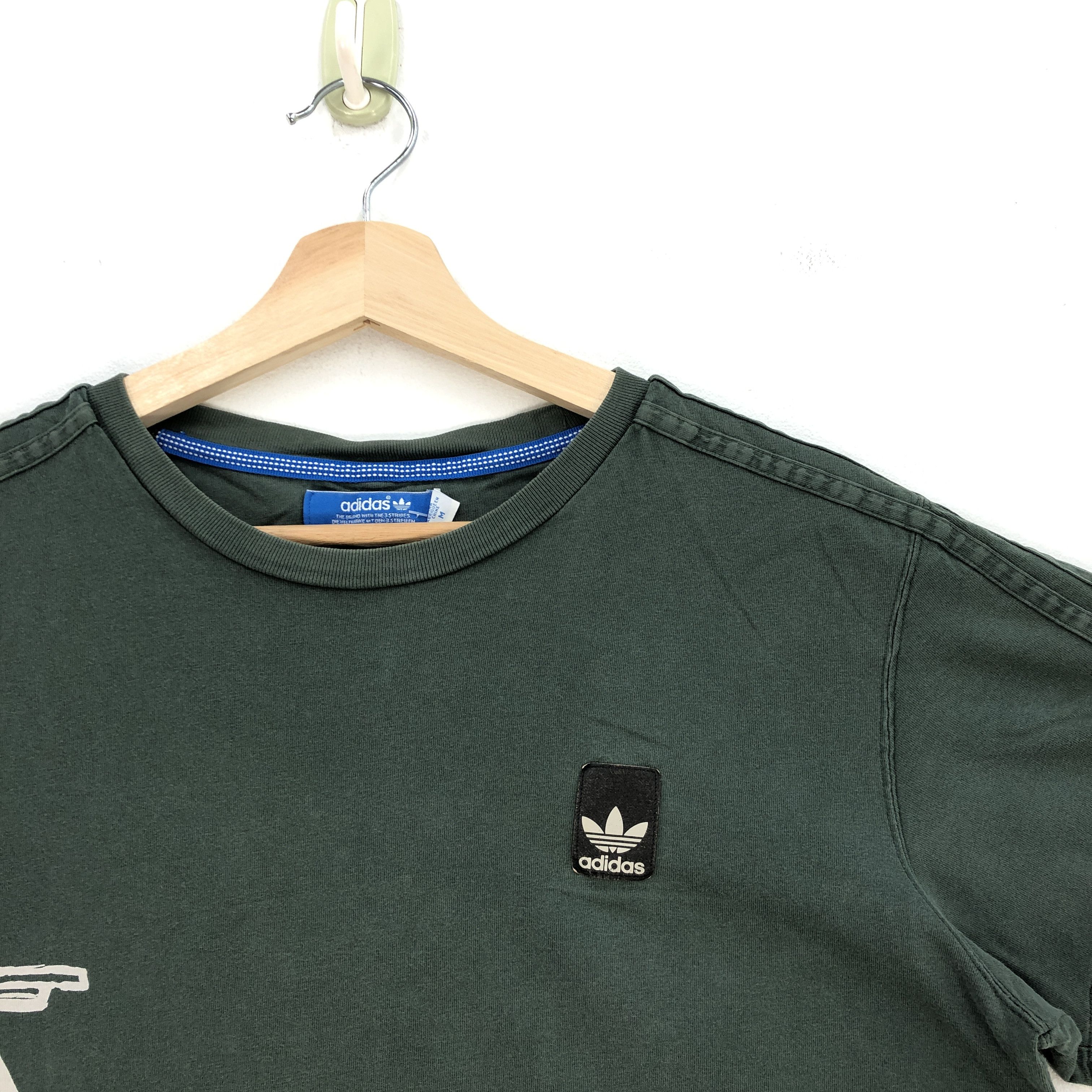 Japanese Brand Vintage Adidas T Shirt Adidas Trefoil Vespa Tees Size US L / EU 52-54 / 3 - 4 Thumbnail