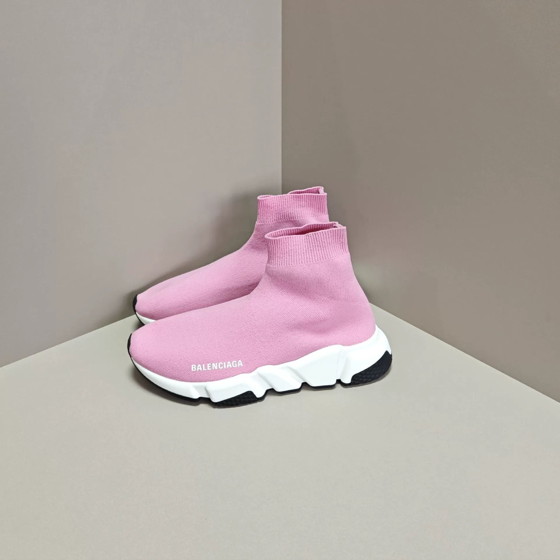 Balenciaga Balenciaga Hitop Sneakers us_8 Women Size US 8 / IT 38 - 1 Thumbnail